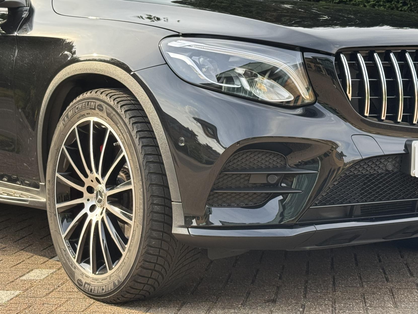 Mercedes-Benz GLC 2.0 GLC250 AMG Line Coupe 5dr Petrol G-Tronic+ 4MATIC Euro 6 (s/s) (211 ps)