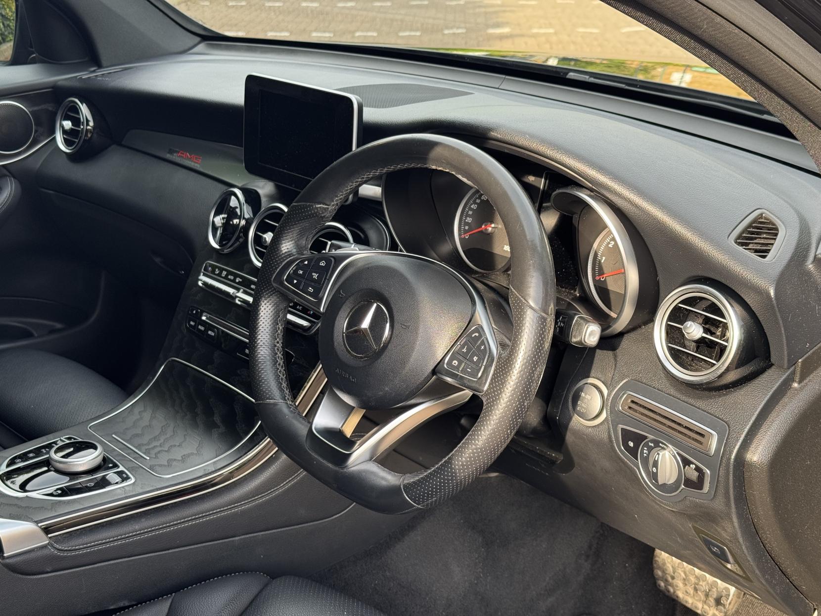 Mercedes-Benz GLC 2.0 GLC250 AMG Line Coupe 5dr Petrol G-Tronic+ 4MATIC Euro 6 (s/s) (211 ps)
