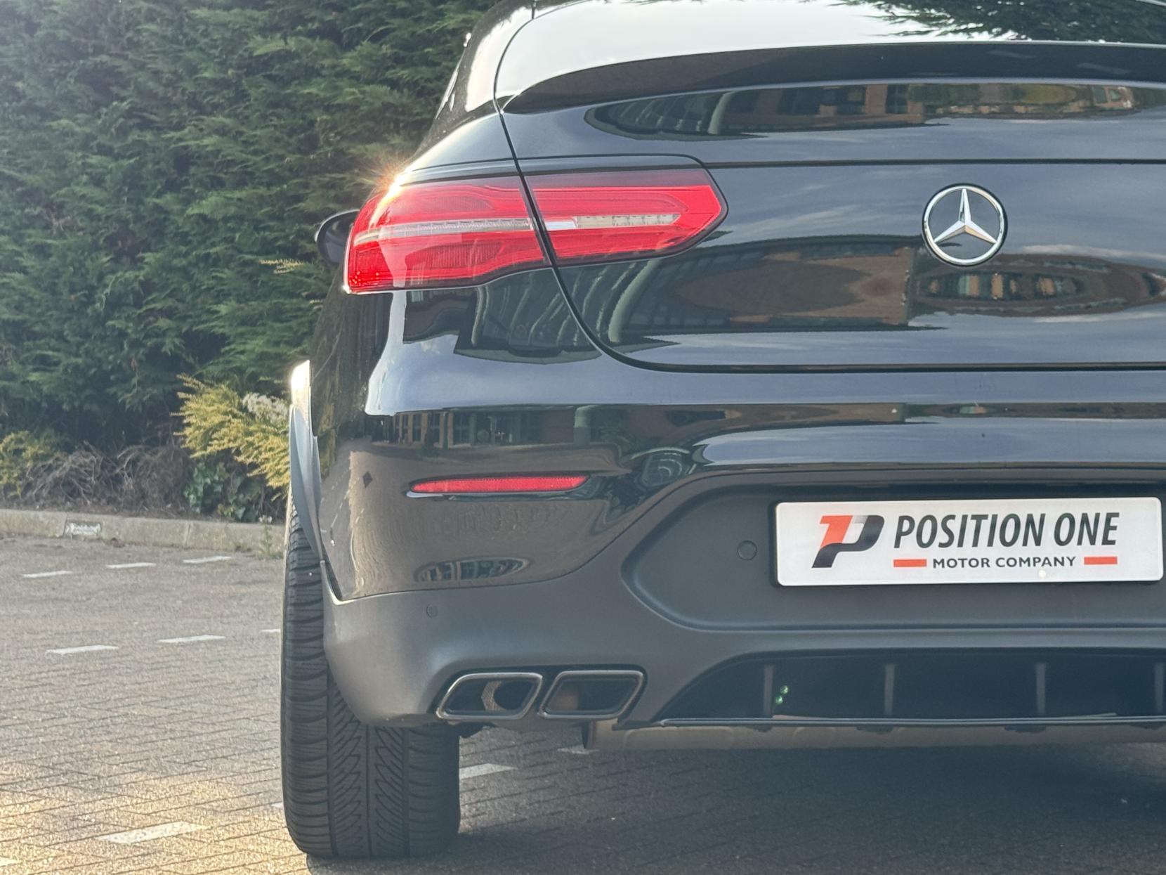 Mercedes-Benz GLC 2.0 GLC250 AMG Line Coupe 5dr Petrol G-Tronic+ 4MATIC Euro 6 (s/s) (211 ps)
