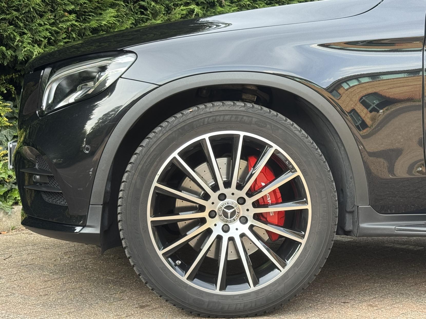 Mercedes-Benz GLC 2.0 GLC250 AMG Line Coupe 5dr Petrol G-Tronic+ 4MATIC Euro 6 (s/s) (211 ps)