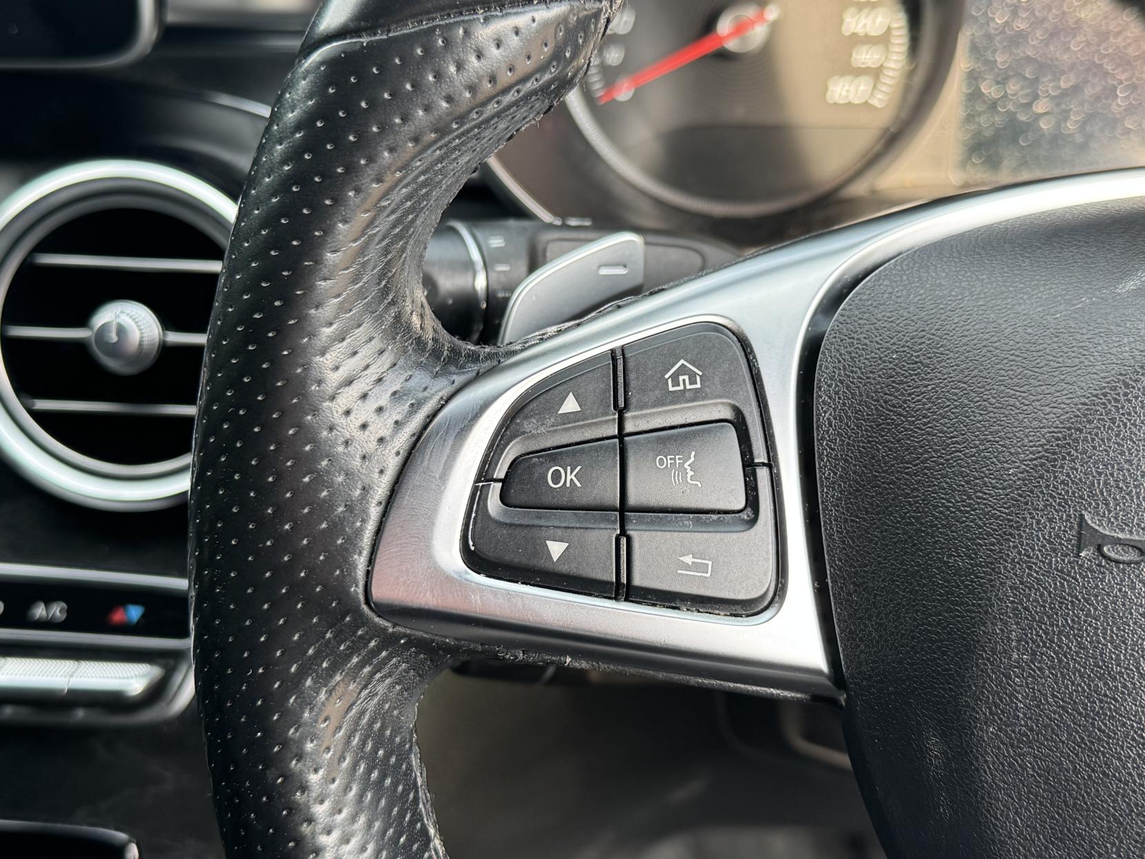 Mercedes-Benz GLC 2.0 GLC250 AMG Line Coupe 5dr Petrol G-Tronic+ 4MATIC Euro 6 (s/s) (211 ps)