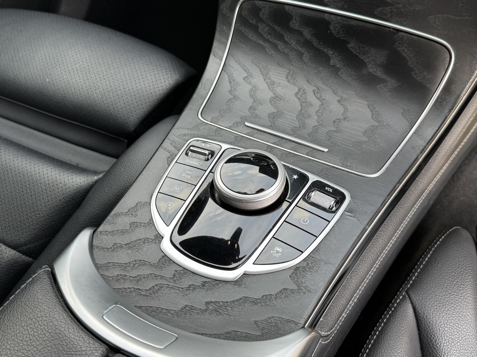 Mercedes-Benz GLC 2.0 GLC250 AMG Line Coupe 5dr Petrol G-Tronic+ 4MATIC Euro 6 (s/s) (211 ps)