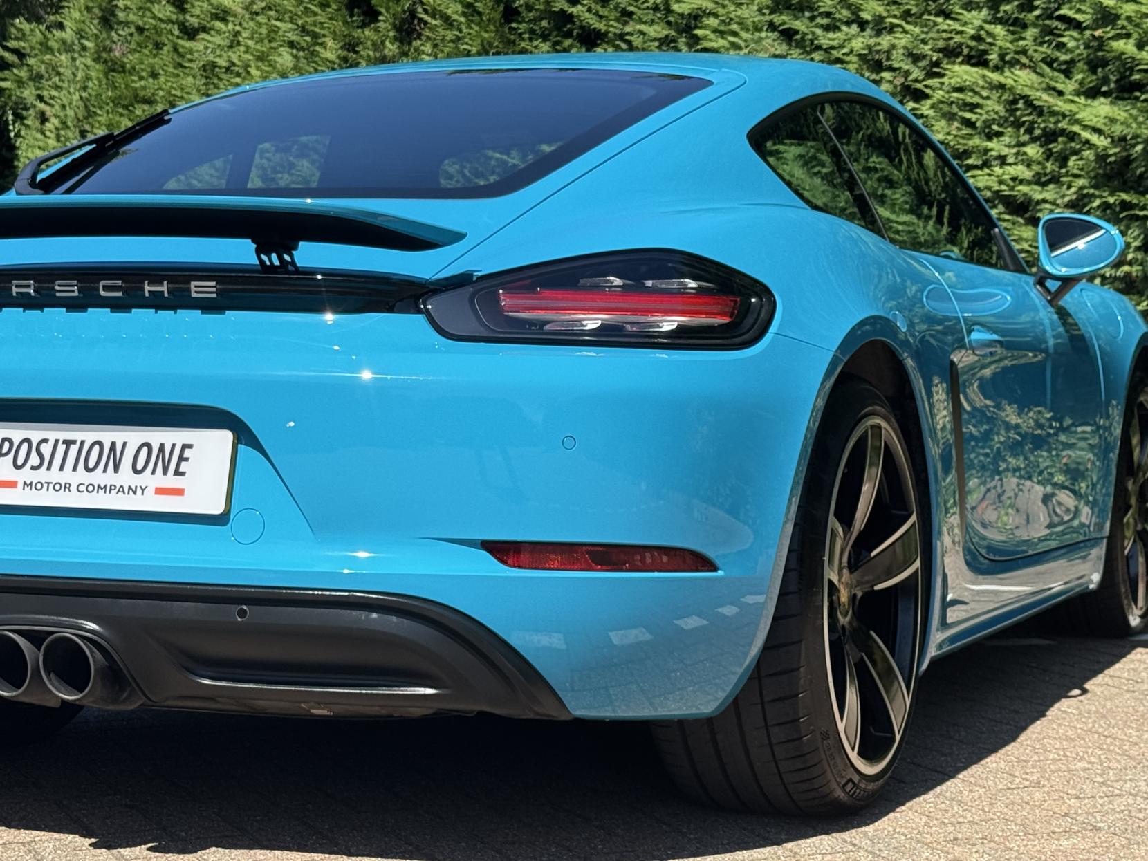 Porsche 718 Cayman 2.0T Coupe 2dr Petrol PDK Euro 6 (s/s) (300 ps)