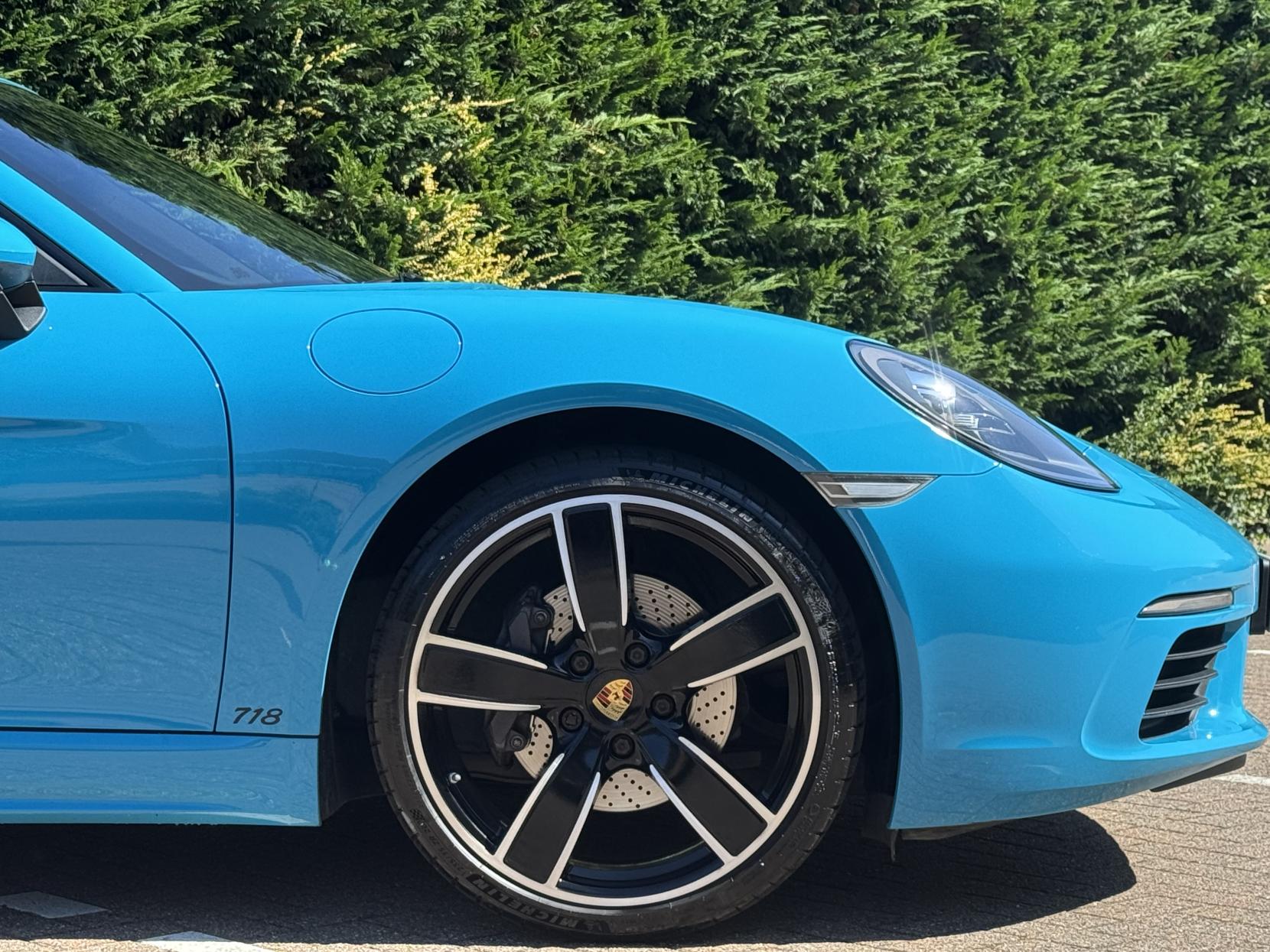 Porsche 718 Cayman 2.0T Coupe 2dr Petrol PDK Euro 6 (s/s) (300 ps)