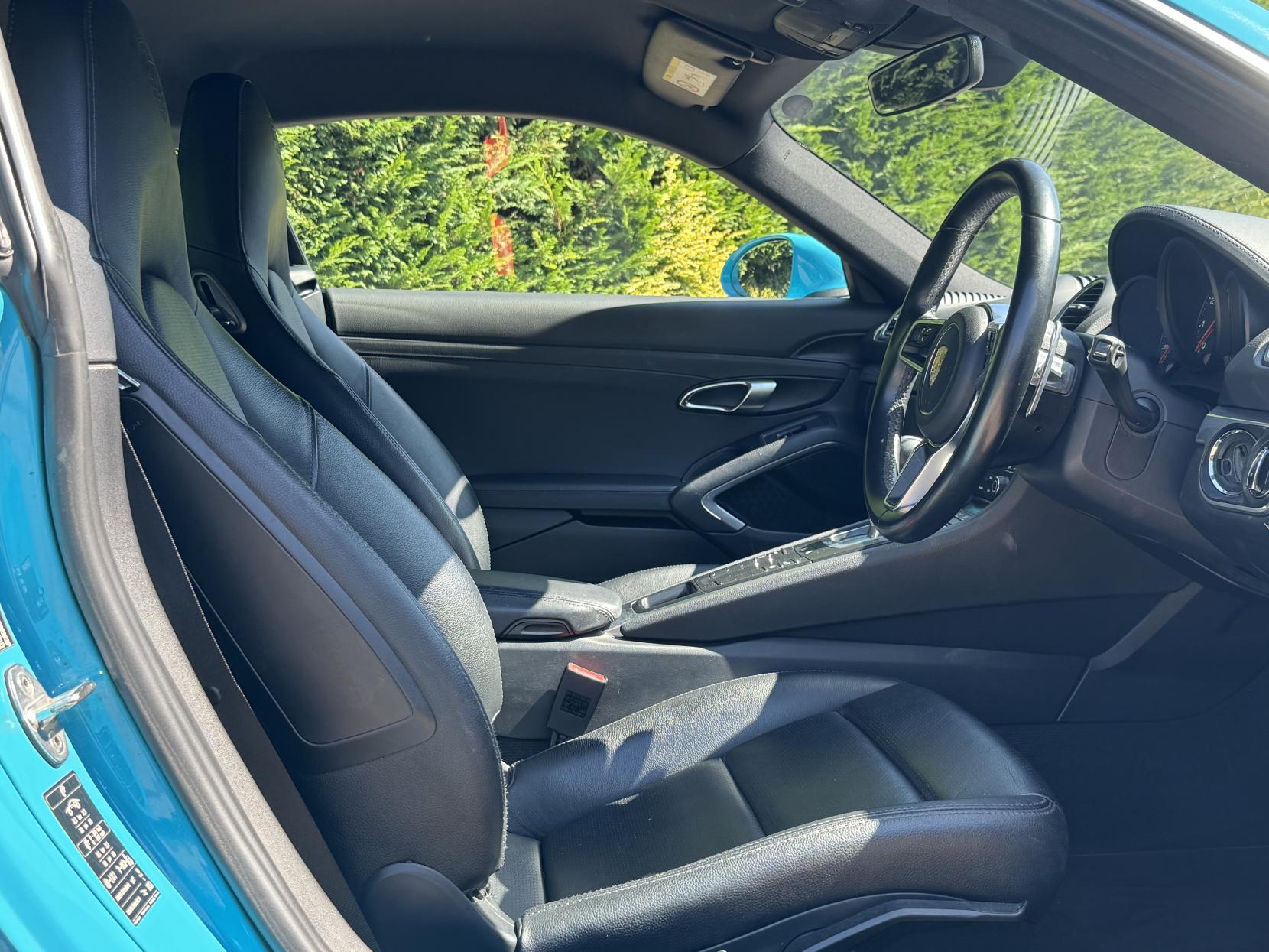 Porsche 718 Cayman 2.0T Coupe 2dr Petrol PDK Euro 6 (s/s) (300 ps)