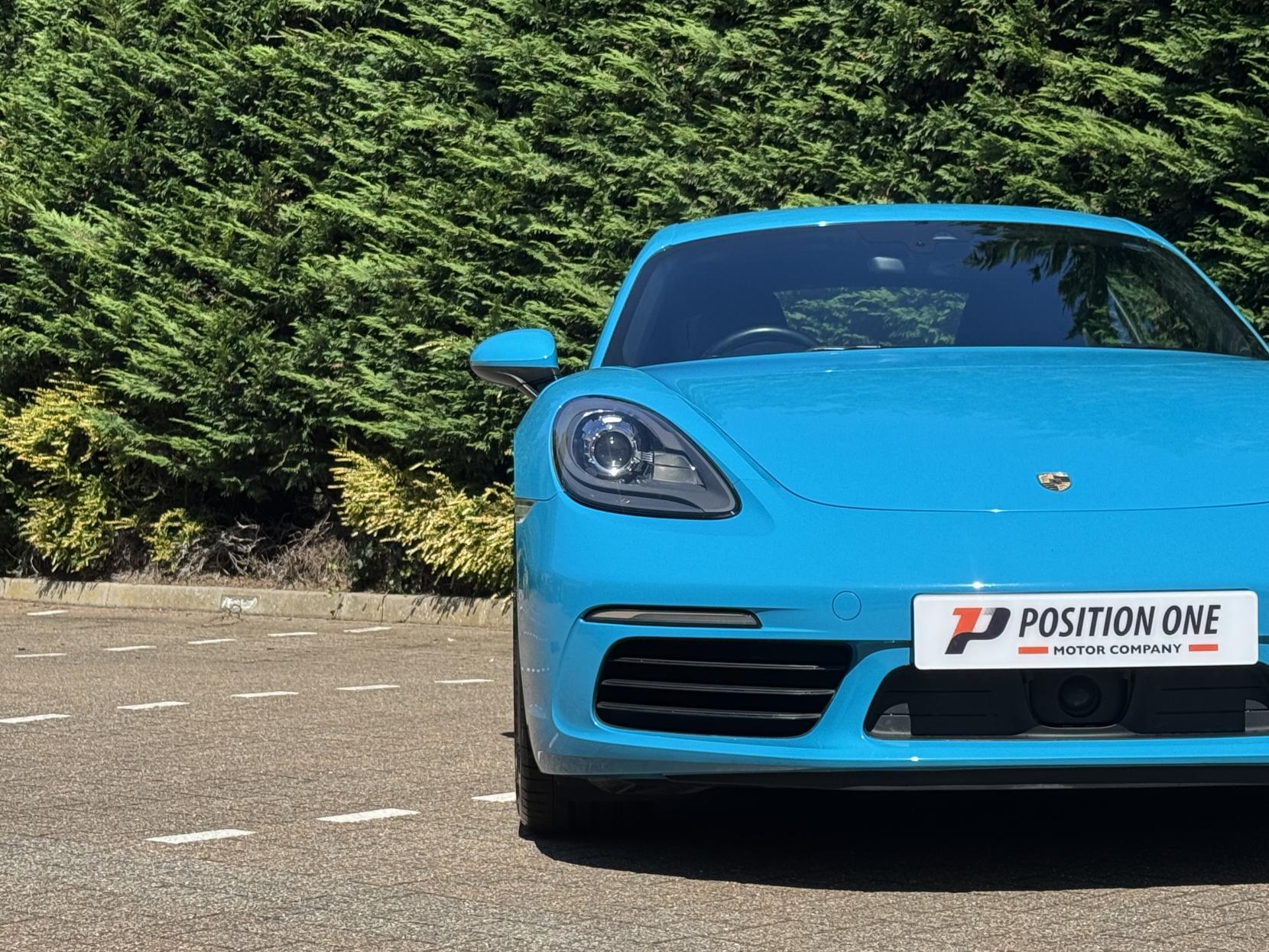 Porsche 718 Cayman 2.0T Coupe 2dr Petrol PDK Euro 6 (s/s) (300 ps)