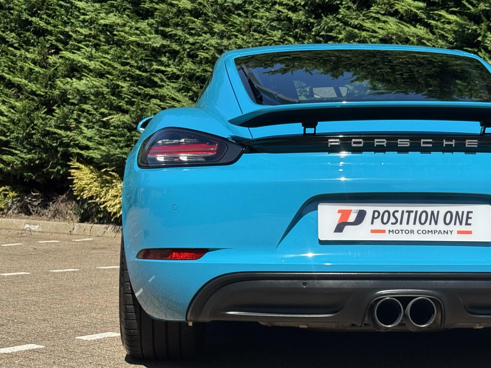Porsche 718 Cayman 2.0T Coupe 2dr Petrol PDK Euro 6 (s/s) (300 ps)