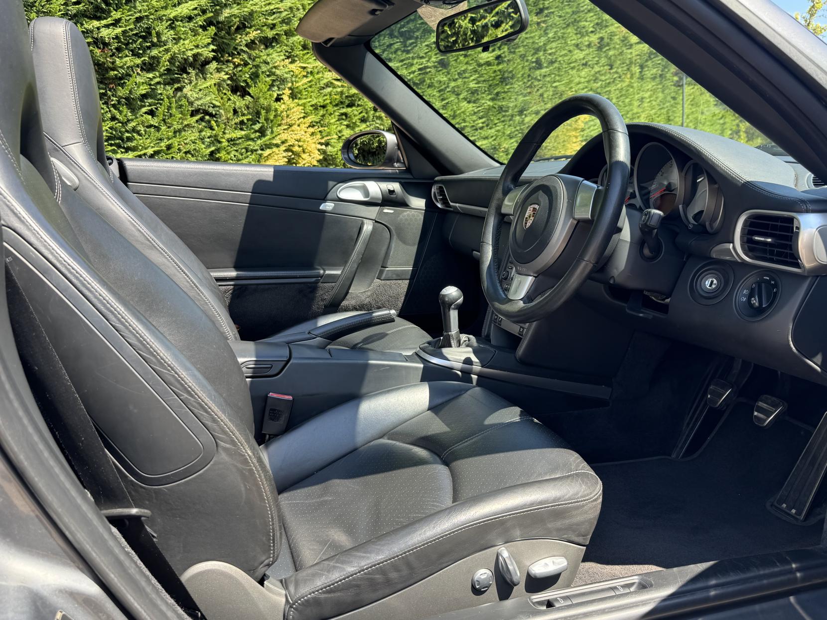 Porsche 911 3.8 997 Carrera 4S Cabriolet 2dr Petrol Manual AWD (285 g/km, 350 bhp)