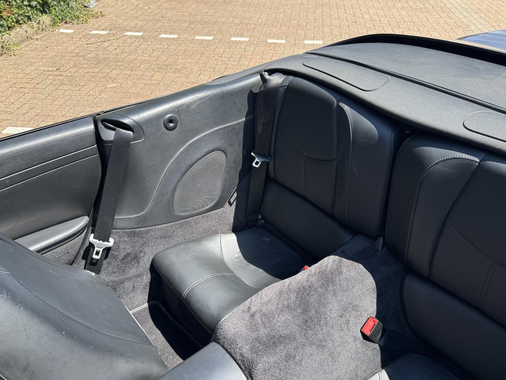 Porsche 911 3.8 997 Carrera 4S Cabriolet 2dr Petrol Manual AWD (285 g/km, 350 bhp)