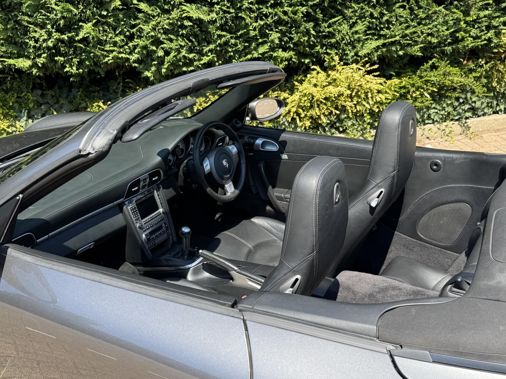 Porsche 911 3.8 997 Carrera 4S Cabriolet 2dr Petrol Manual AWD (285 g/km, 350 bhp)