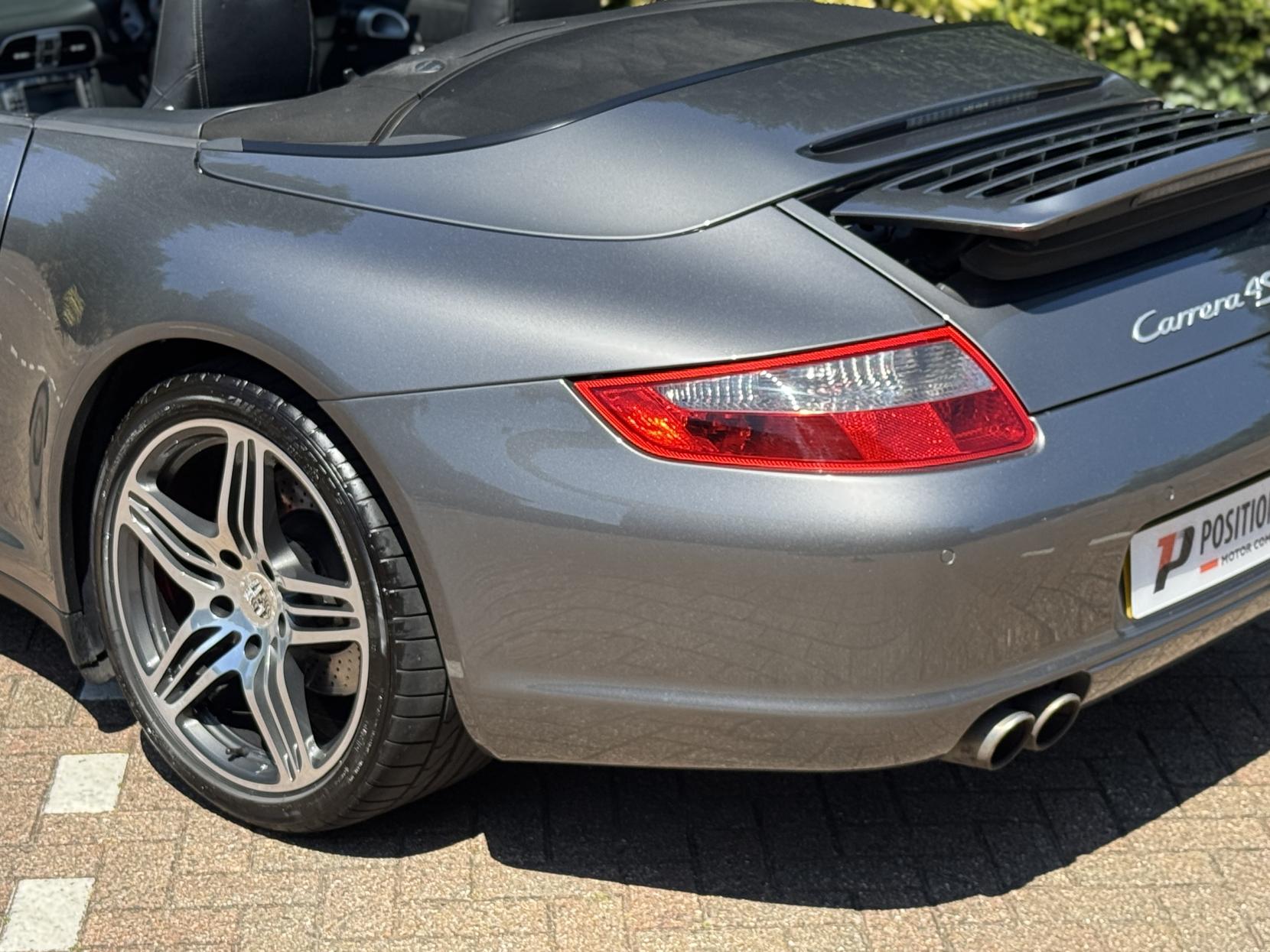 Porsche 911 3.8 997 Carrera 4S Cabriolet 2dr Petrol Manual AWD (285 g/km, 350 bhp)