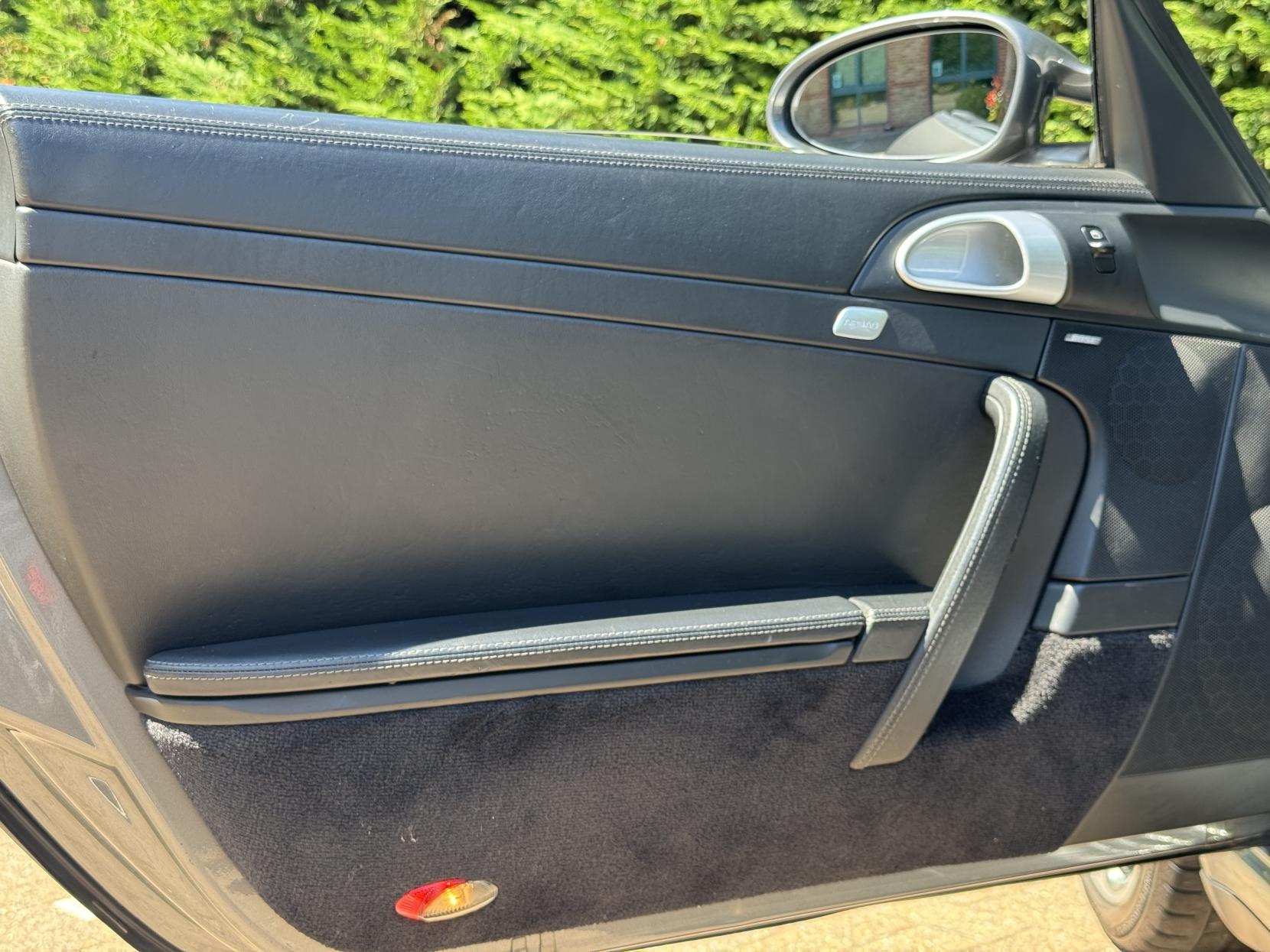 Porsche 911 3.8 997 Carrera 4S Cabriolet 2dr Petrol Manual AWD (285 g/km, 350 bhp)