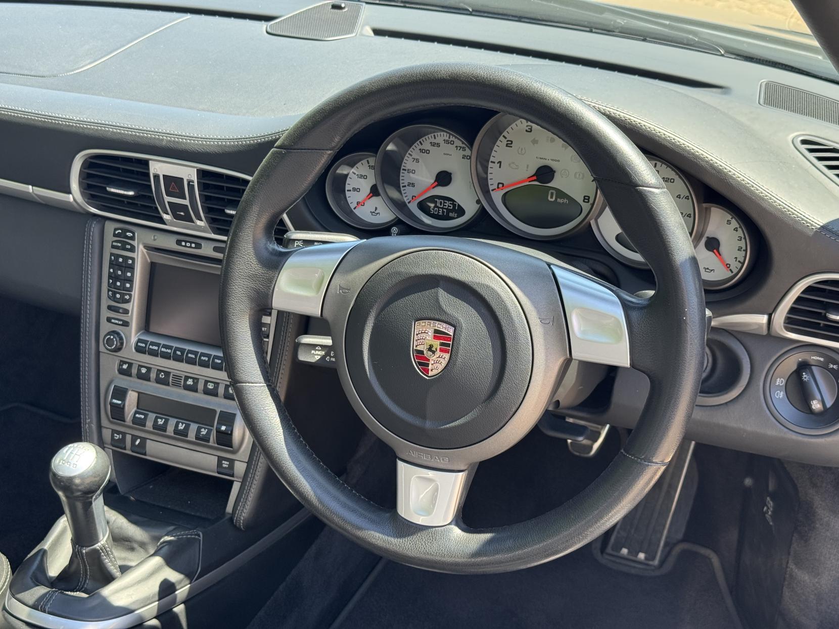 Porsche 911 3.8 997 Carrera 4S Cabriolet 2dr Petrol Manual AWD (285 g/km, 350 bhp)