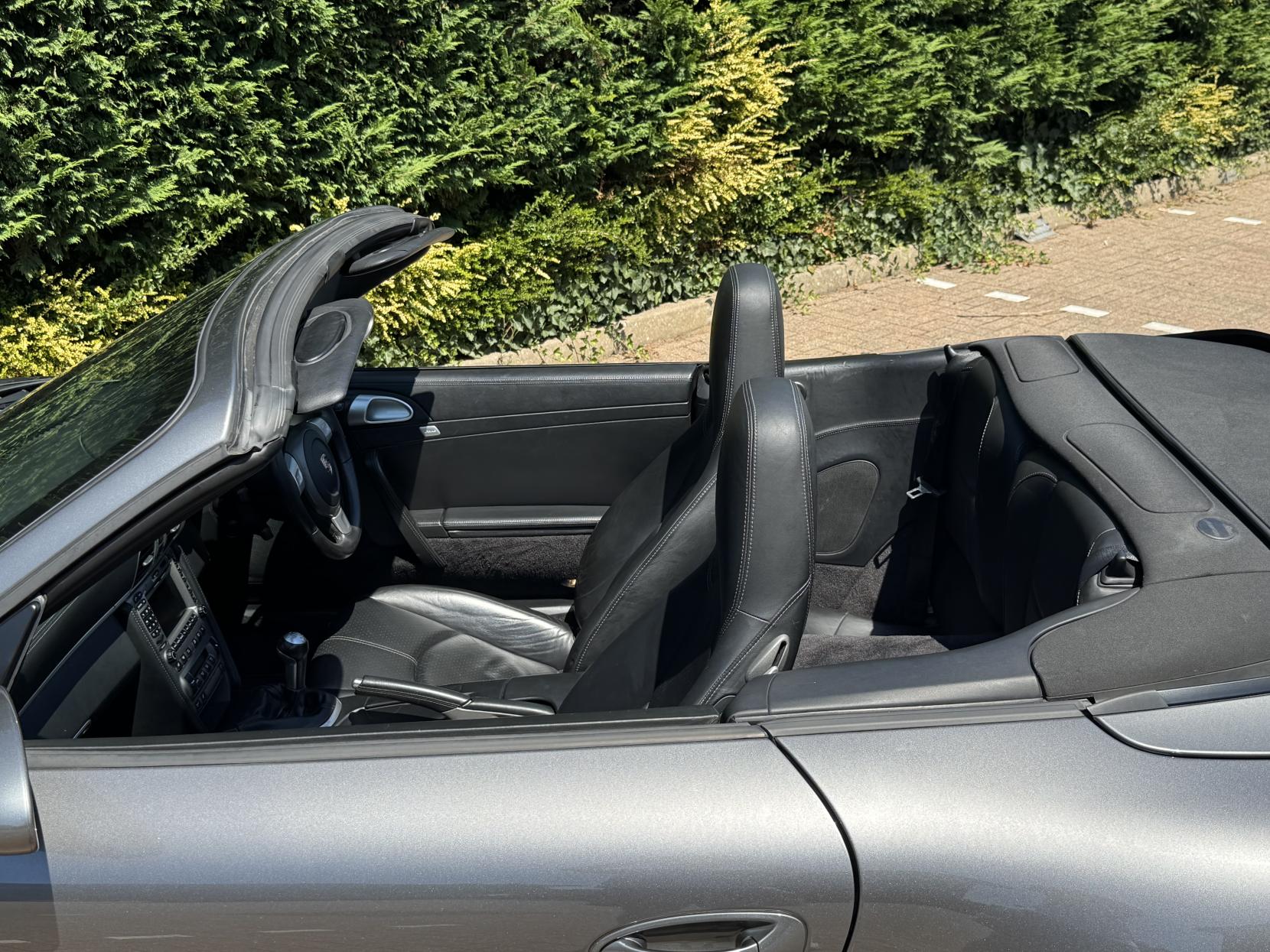 Porsche 911 3.8 997 Carrera 4S Cabriolet 2dr Petrol Manual AWD (285 g/km, 350 bhp)