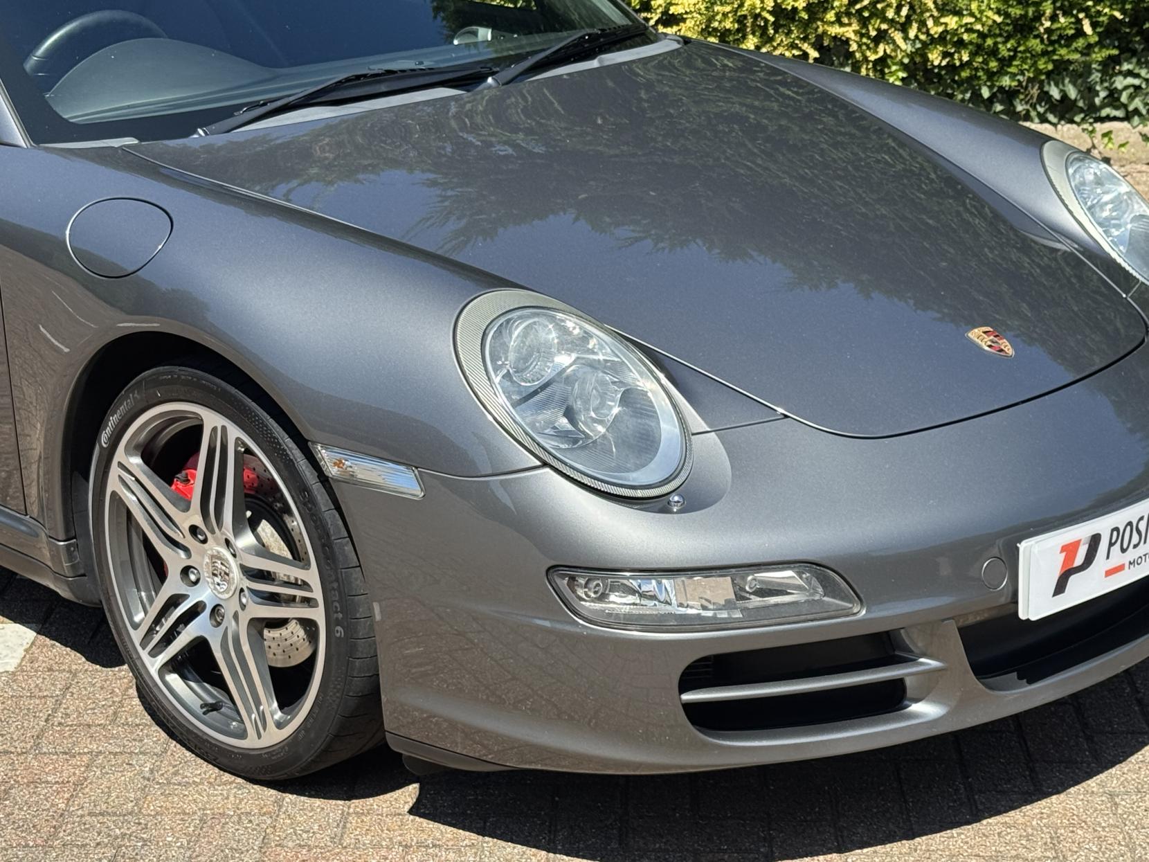 Porsche 911 3.8 997 Carrera 4S Cabriolet 2dr Petrol Manual AWD (285 g/km, 350 bhp)