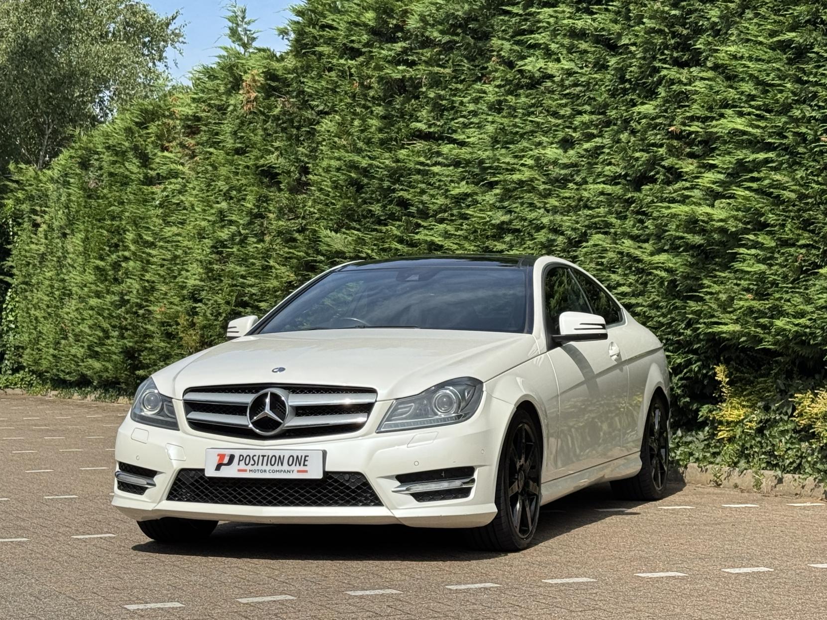 Mercedes-Benz C Class 2.1 C220 CDI BlueEfficiency AMG Sport Coupe 2dr Diesel G-Tronic+ Euro 5 (s/s) (170 ps)