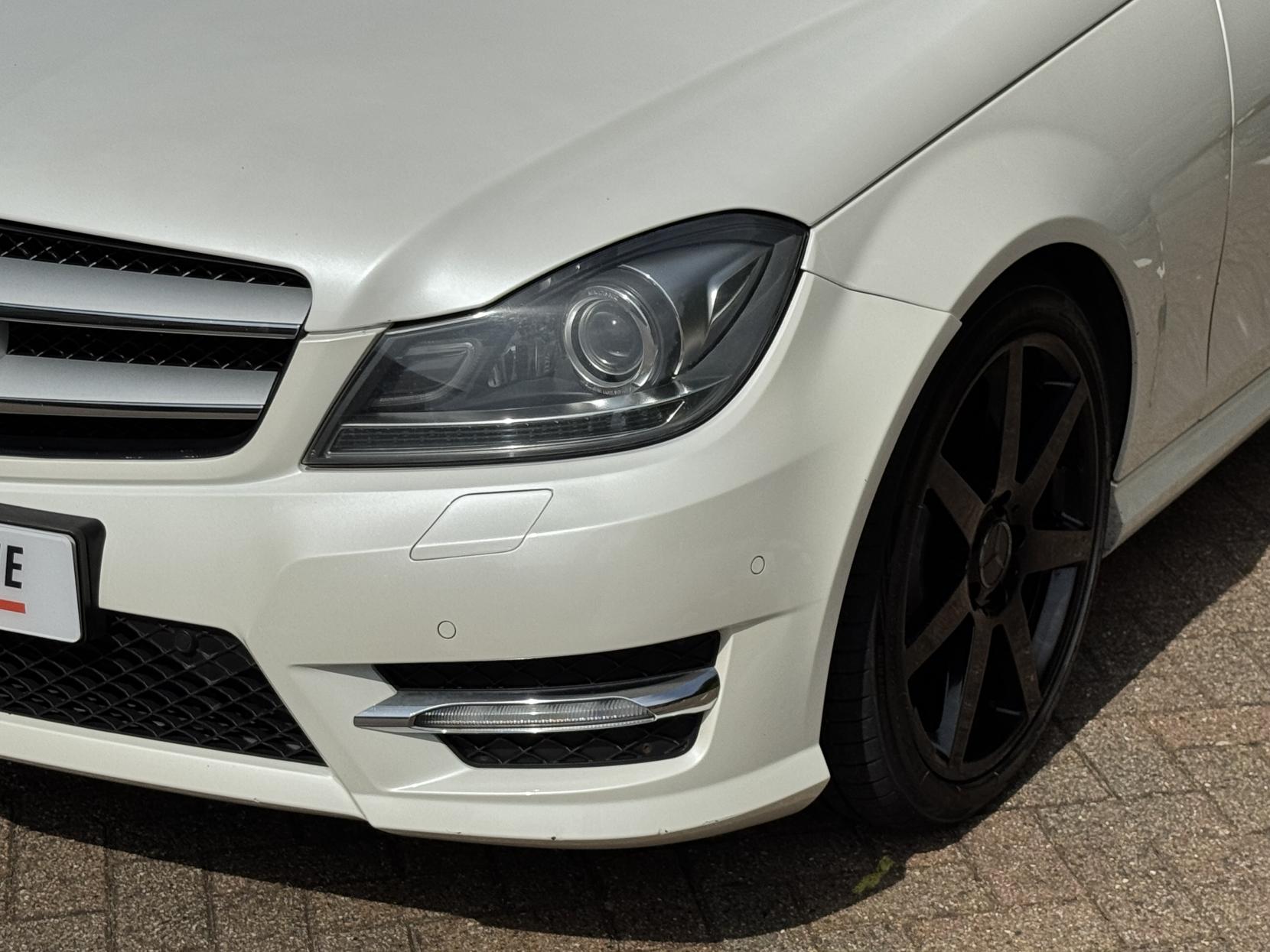Mercedes-Benz C Class 2.1 C220 CDI BlueEfficiency AMG Sport Coupe 2dr Diesel G-Tronic+ Euro 5 (s/s) (170 ps)