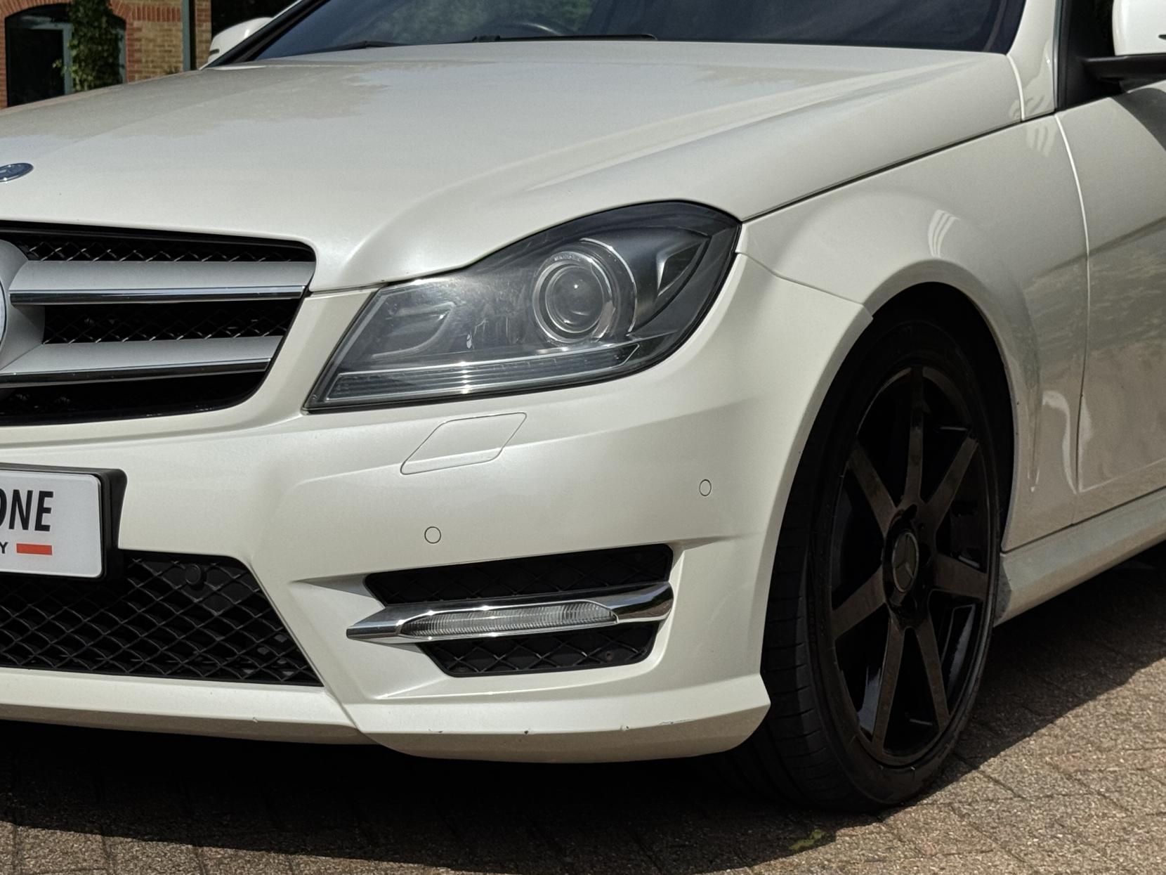 Mercedes-Benz C Class 2.1 C220 CDI BlueEfficiency AMG Sport Coupe 2dr Diesel G-Tronic+ Euro 5 (s/s) (170 ps)