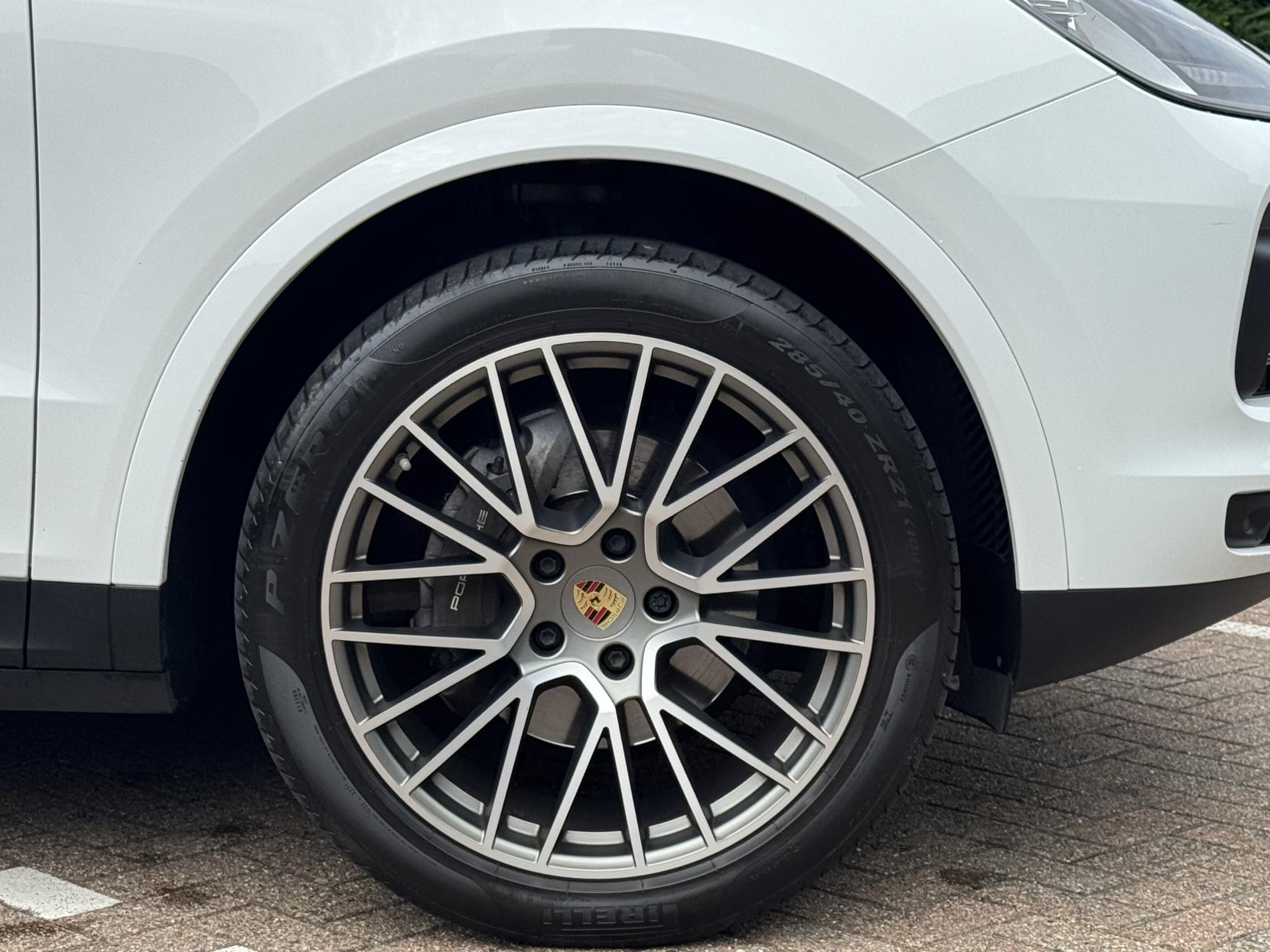 Porsche Cayenne 3.0T V6 Platinum Edition Coupe 5dr Petrol TiptronicS 4WD Euro 6 (s/s) (340 ps)