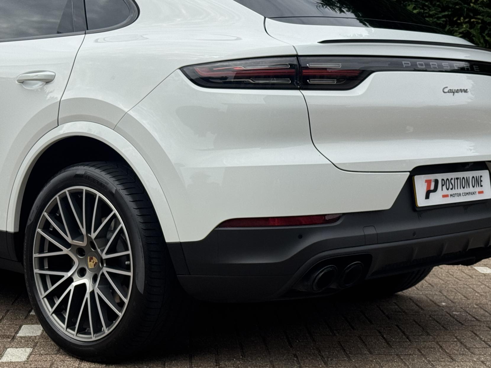 Porsche Cayenne 3.0T V6 Platinum Edition Coupe 5dr Petrol TiptronicS 4WD Euro 6 (s/s) (340 ps)