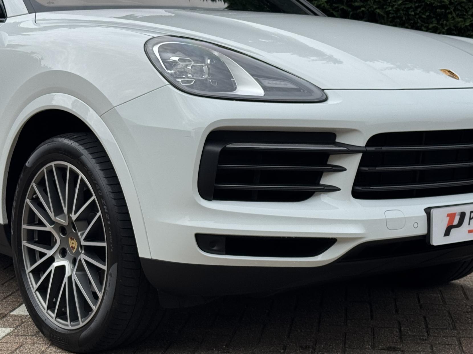 Porsche Cayenne 3.0T V6 Platinum Edition Coupe 5dr Petrol TiptronicS 4WD Euro 6 (s/s) (340 ps)