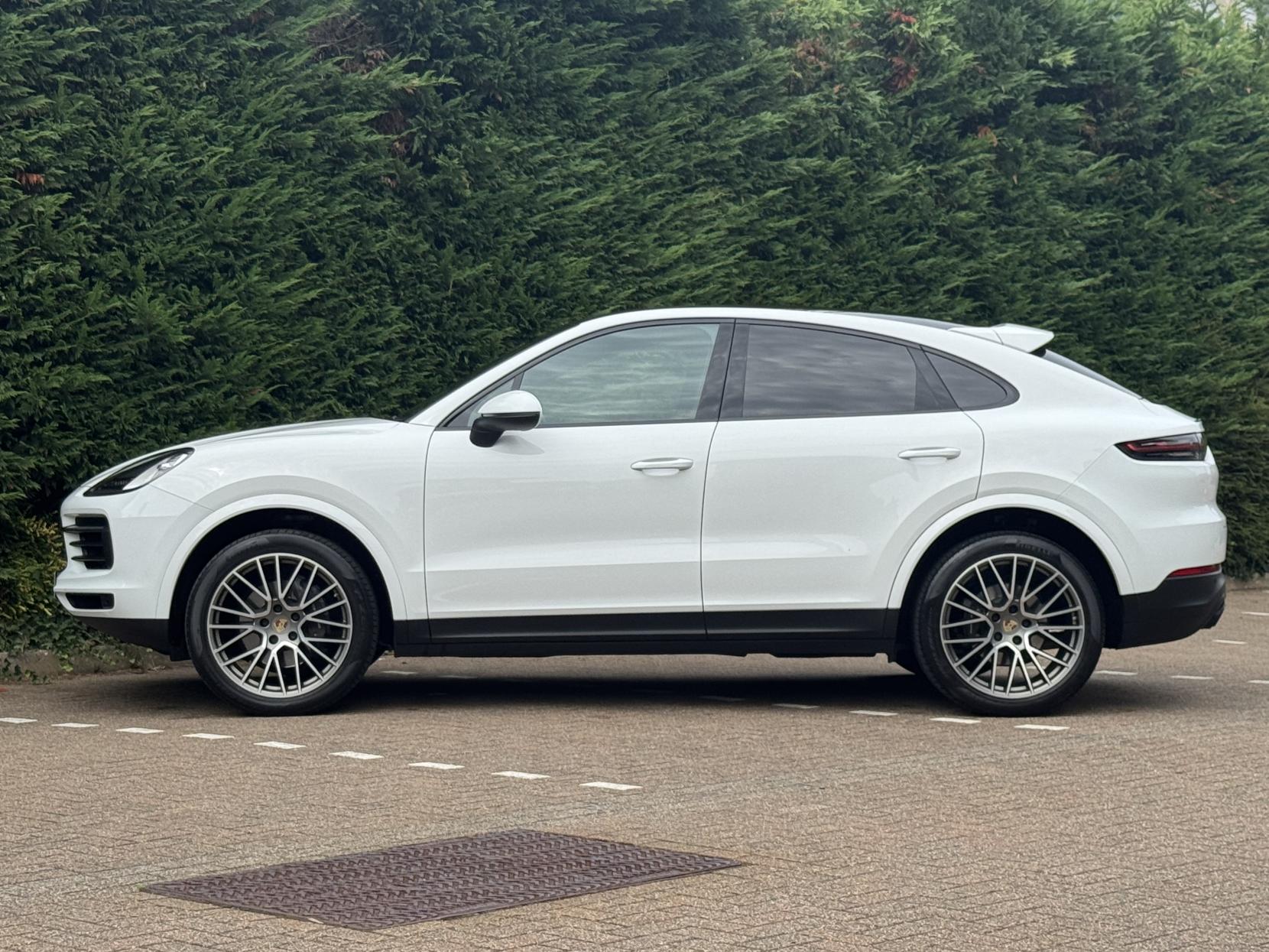 Porsche Cayenne 3.0T V6 Platinum Edition Coupe 5dr Petrol TiptronicS 4WD Euro 6 (s/s) (340 ps)