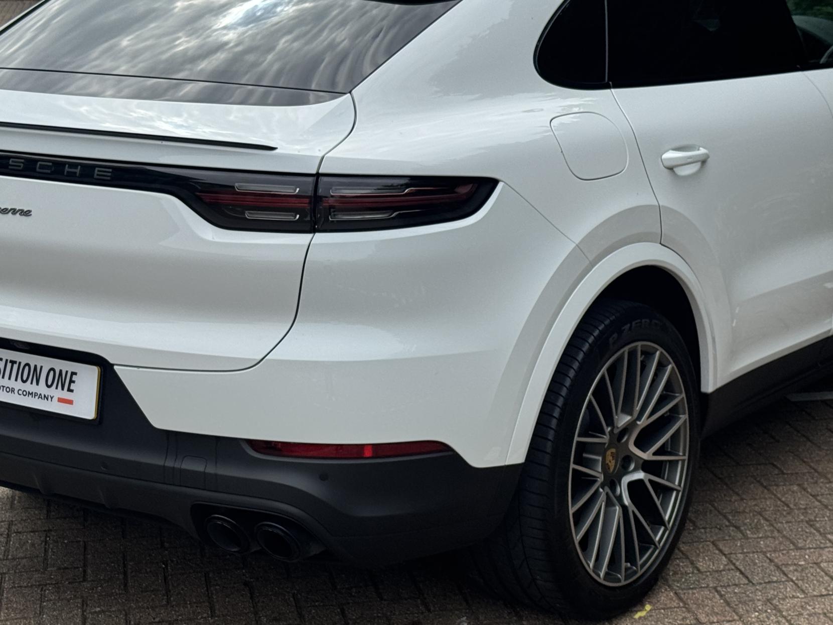 Porsche Cayenne 3.0T V6 Platinum Edition Coupe 5dr Petrol TiptronicS 4WD Euro 6 (s/s) (340 ps)