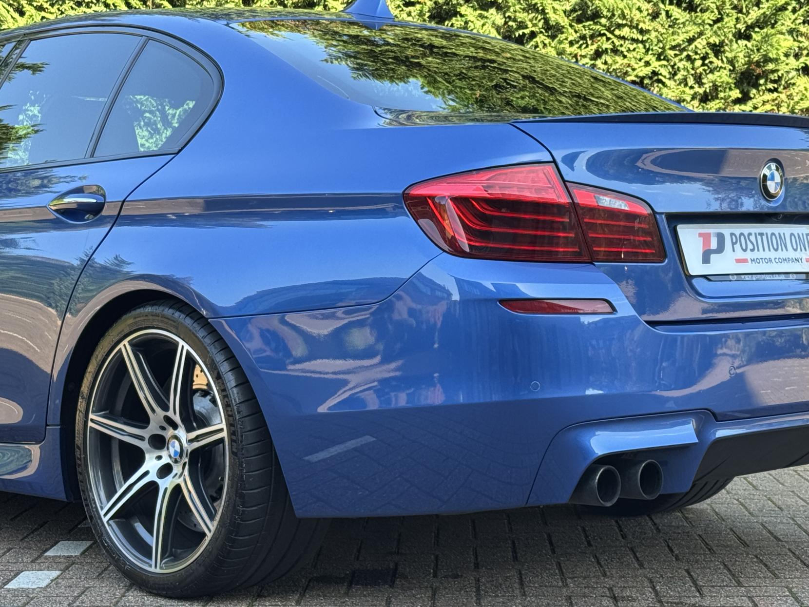 BMW M5 4.4 V8 Saloon 4dr Petrol DCT Euro 6 (s/s) (560 ps)