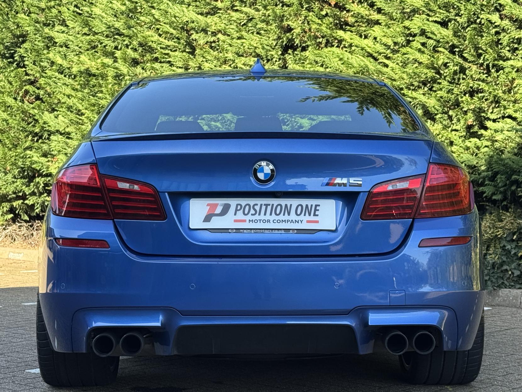 BMW M5 4.4 V8 Saloon 4dr Petrol DCT Euro 6 (s/s) (560 ps)