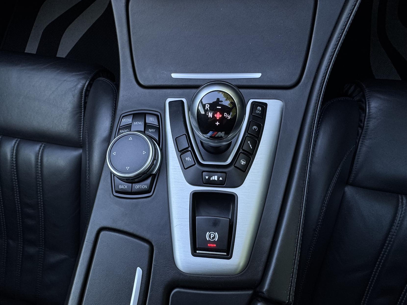 BMW M5 4.4 V8 Saloon 4dr Petrol DCT Euro 6 (s/s) (560 ps)