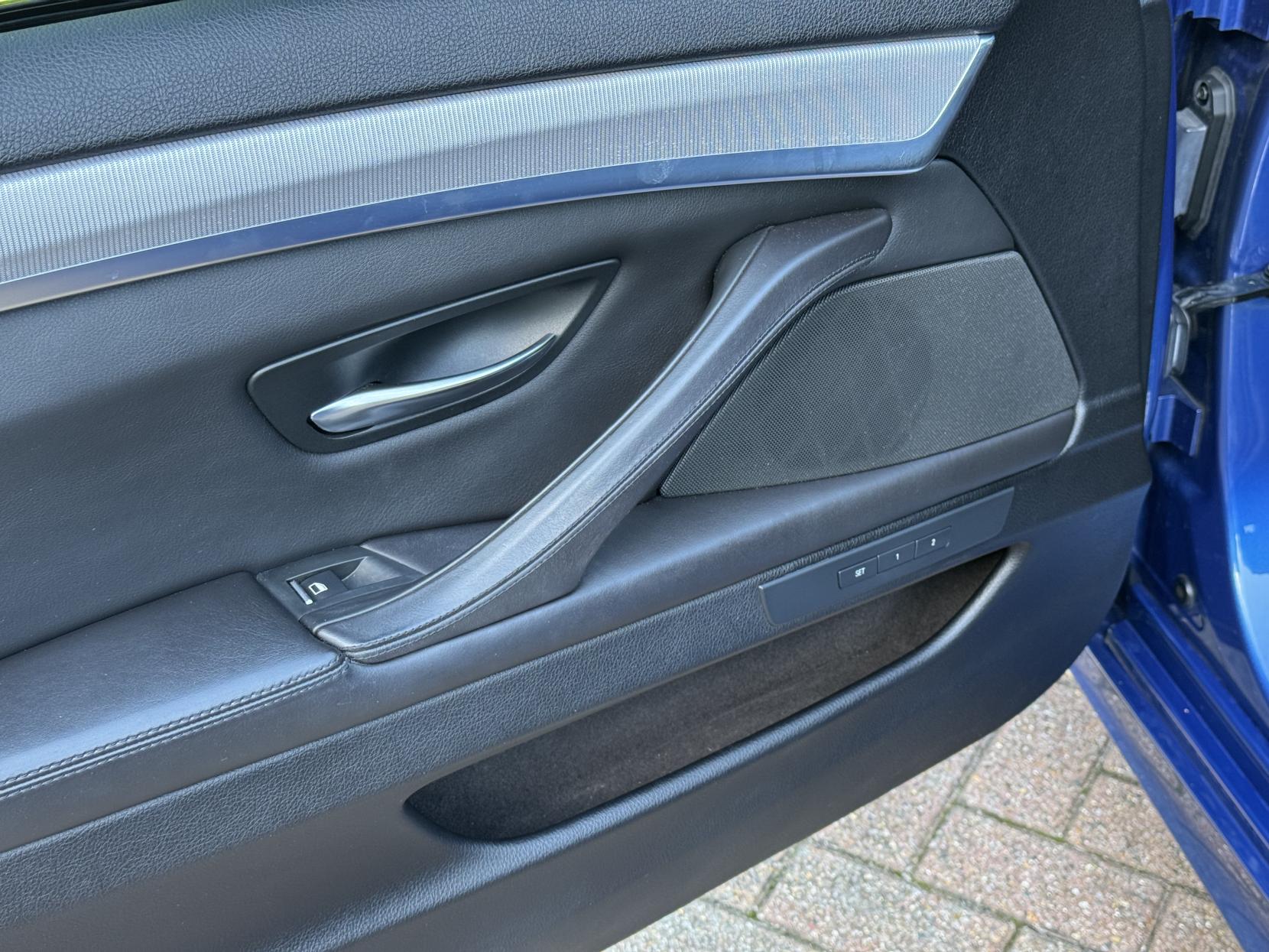 BMW M5 4.4 V8 Saloon 4dr Petrol DCT Euro 6 (s/s) (560 ps)