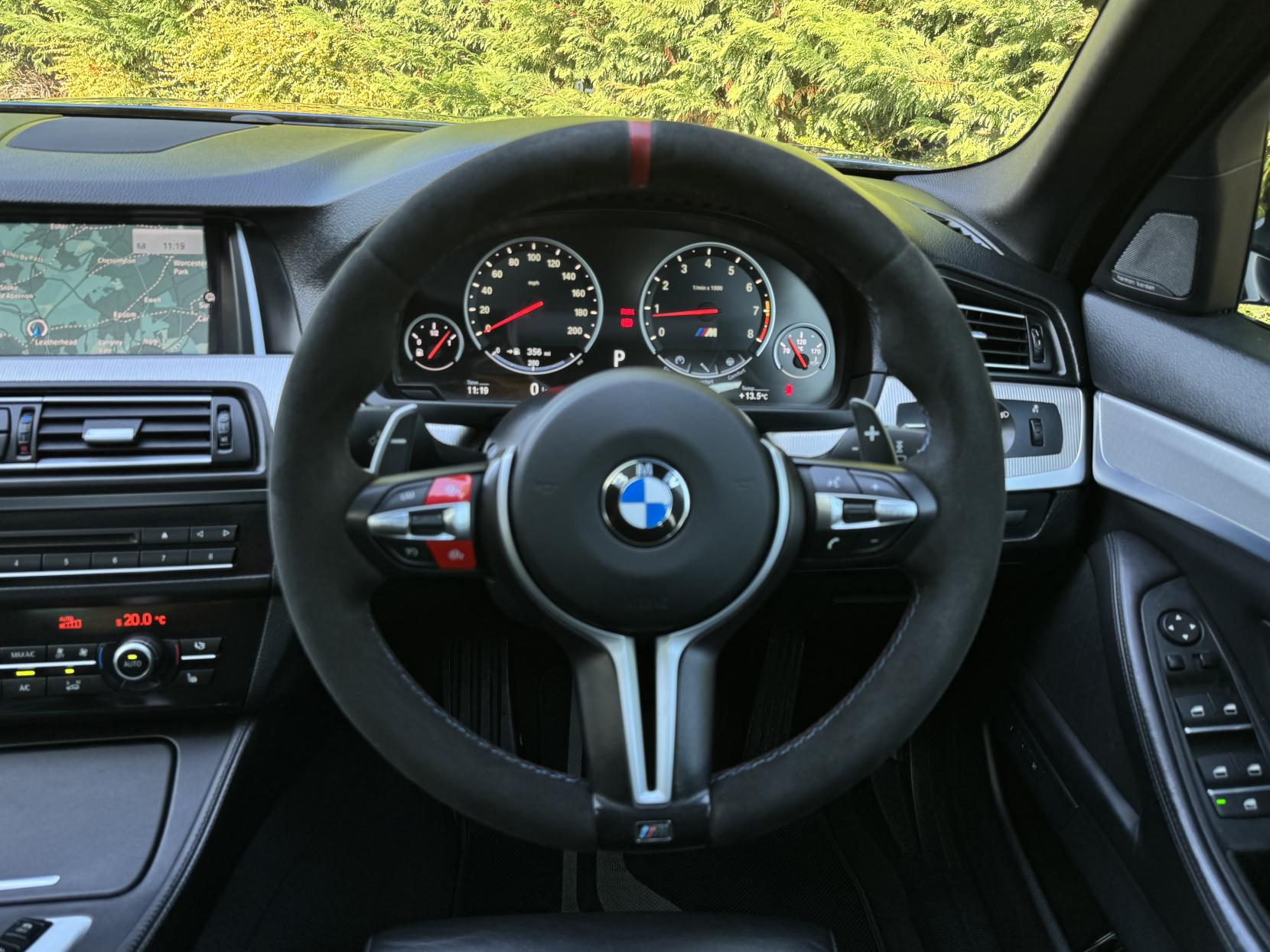 BMW M5 4.4 V8 Saloon 4dr Petrol DCT Euro 6 (s/s) (560 ps)