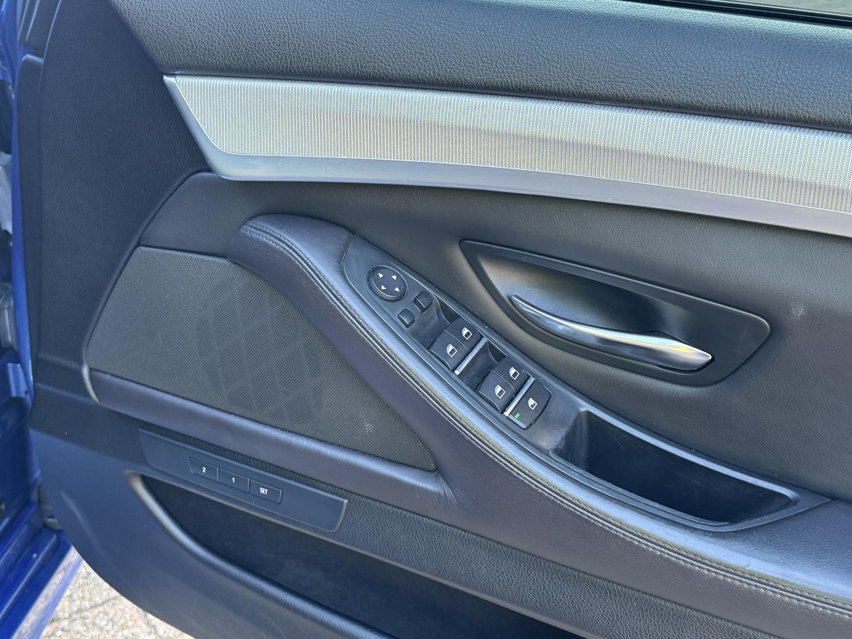 BMW M5 4.4 V8 Saloon 4dr Petrol DCT Euro 6 (s/s) (560 ps)