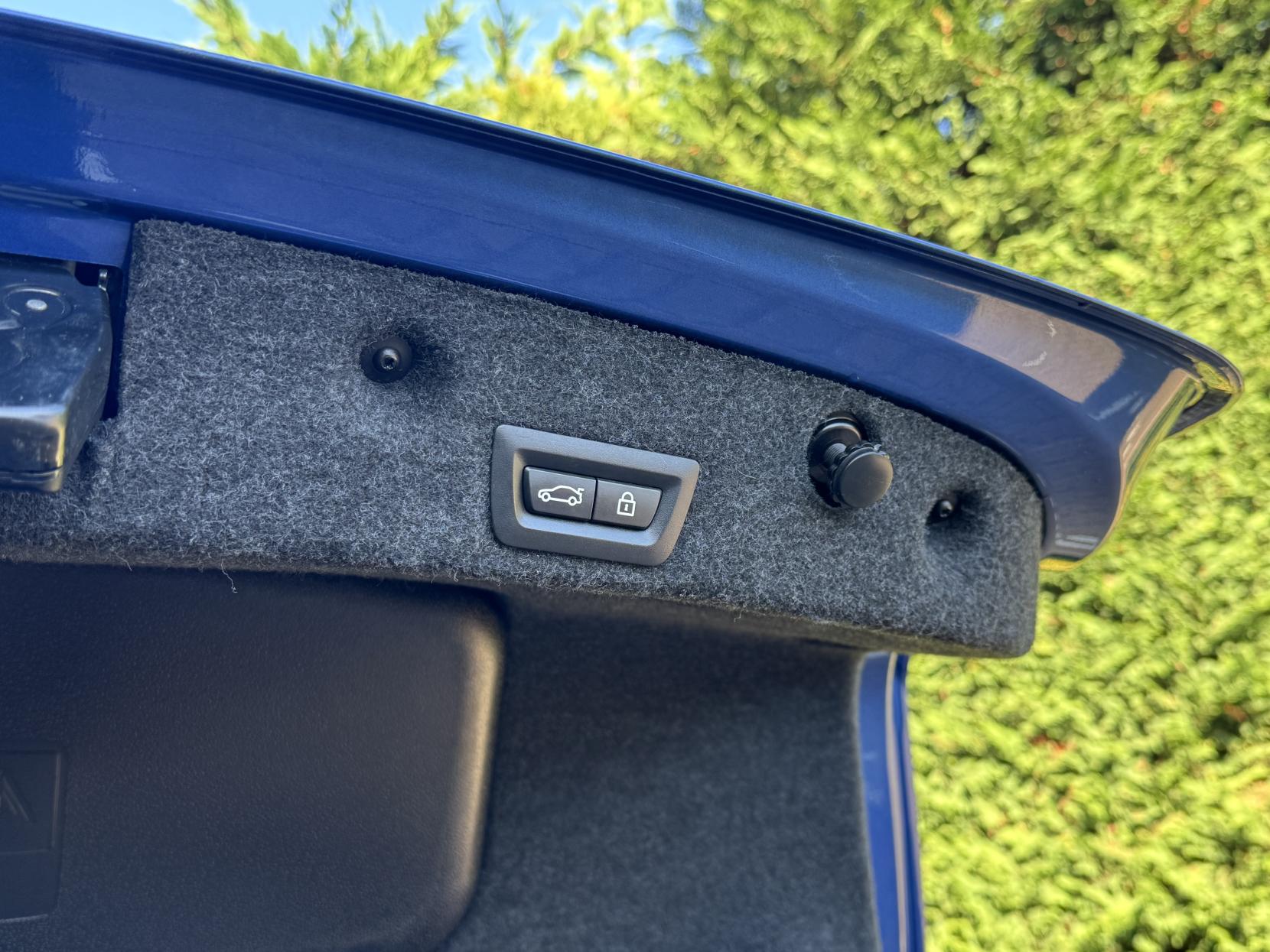 BMW M5 4.4 V8 Saloon 4dr Petrol DCT Euro 6 (s/s) (560 ps)