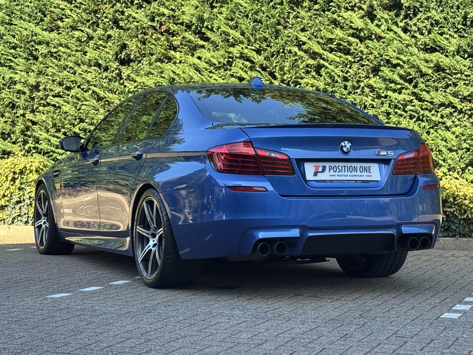 BMW M5 4.4 V8 Saloon 4dr Petrol DCT Euro 6 (s/s) (560 ps)