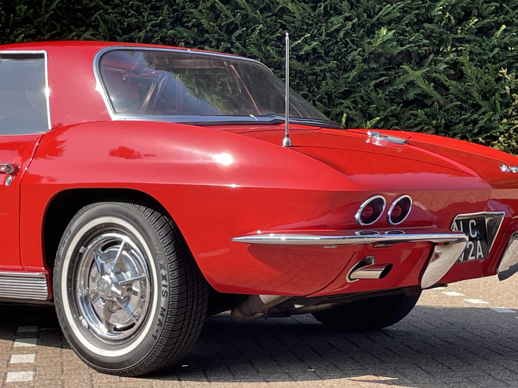 Chevrolet Corvette Stingray Corvette Sting Ray Convertible