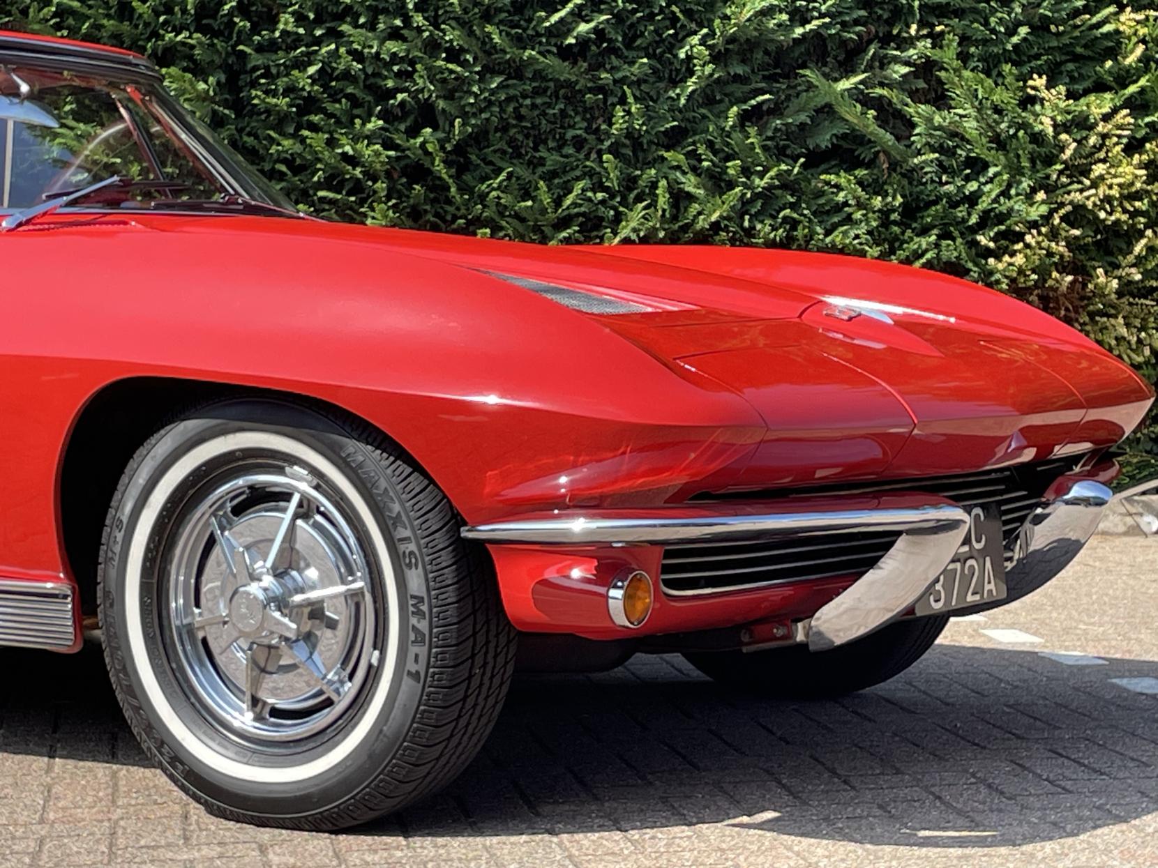 Chevrolet Corvette Stingray Corvette Sting Ray Convertible