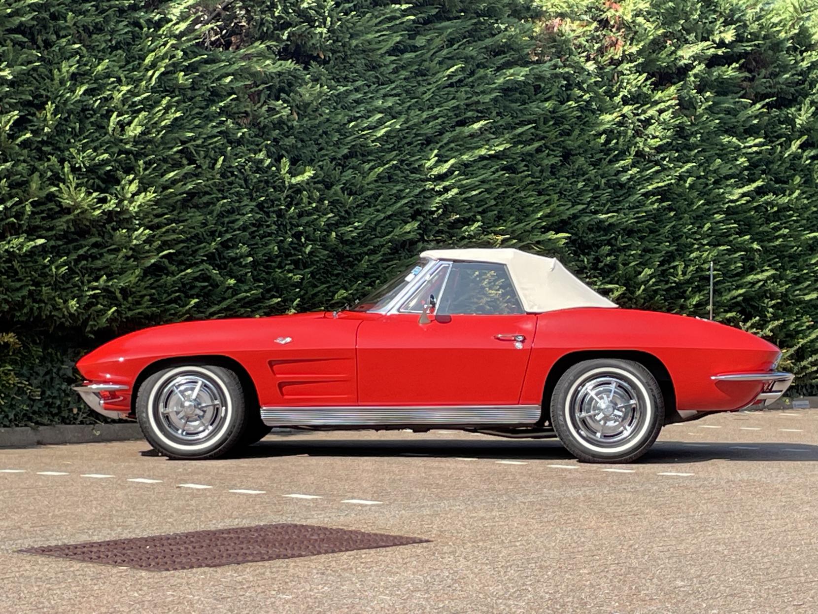Chevrolet Corvette Stingray Corvette Sting Ray Convertible
