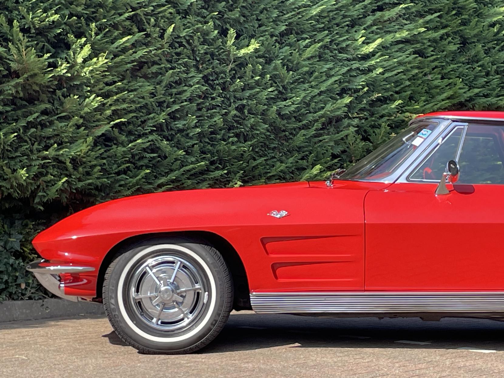 Chevrolet Corvette Stingray Corvette Sting Ray Convertible