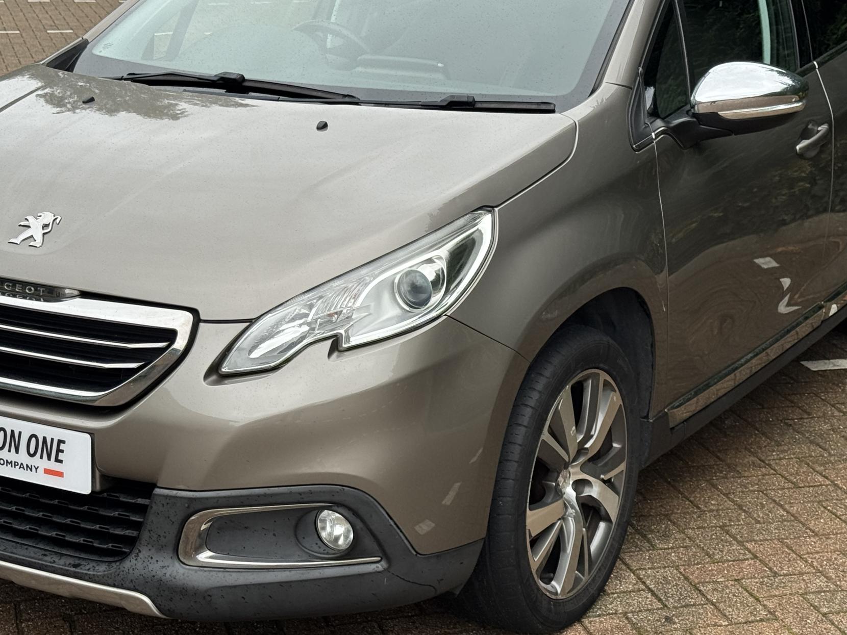 Peugeot 2008 1.6 e-HDi Feline SUV 5dr Diesel Manual Euro 5 (s/s) (Calima) (92 ps)