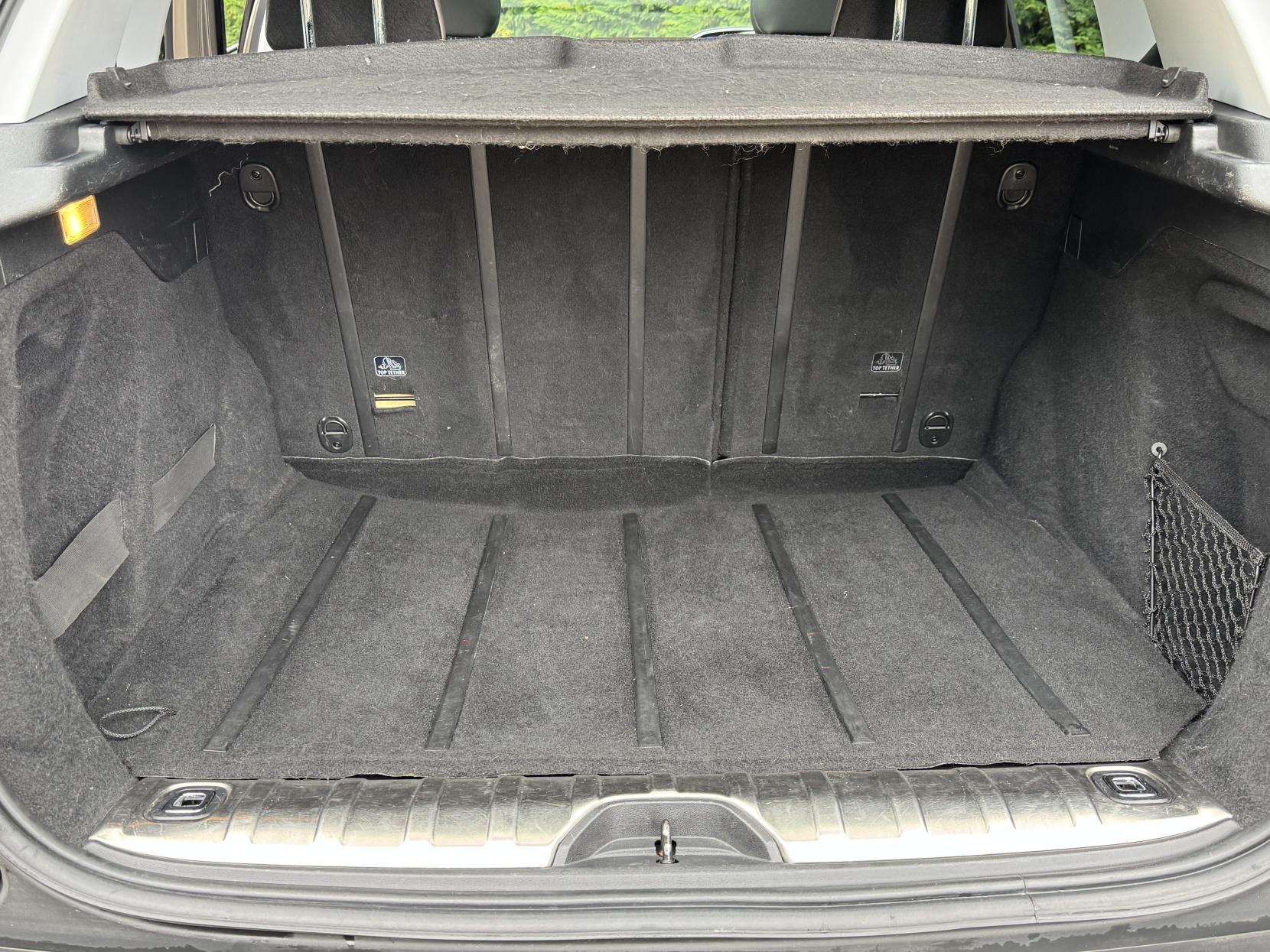 Peugeot 2008 1.6 e-HDi Feline SUV 5dr Diesel Manual Euro 5 (s/s) (Calima) (92 ps)