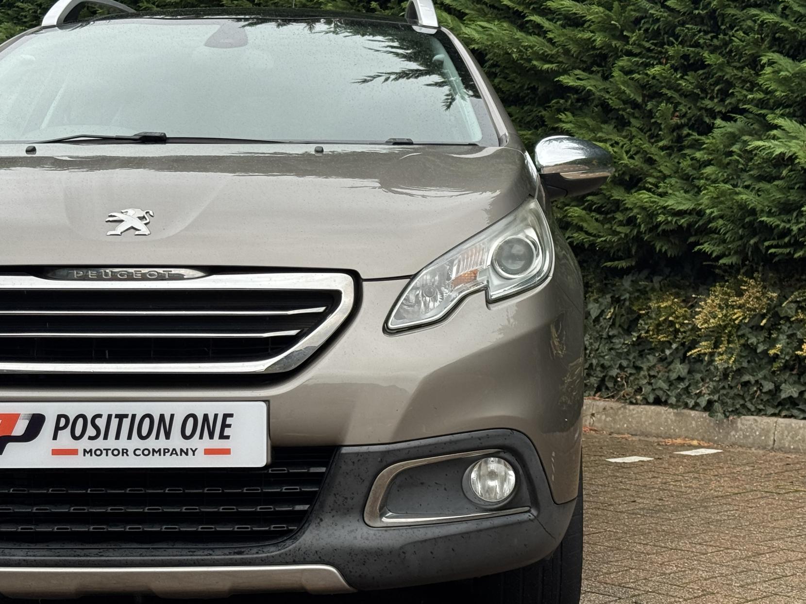 Peugeot 2008 1.6 e-HDi Feline SUV 5dr Diesel Manual Euro 5 (s/s) (Calima) (92 ps)