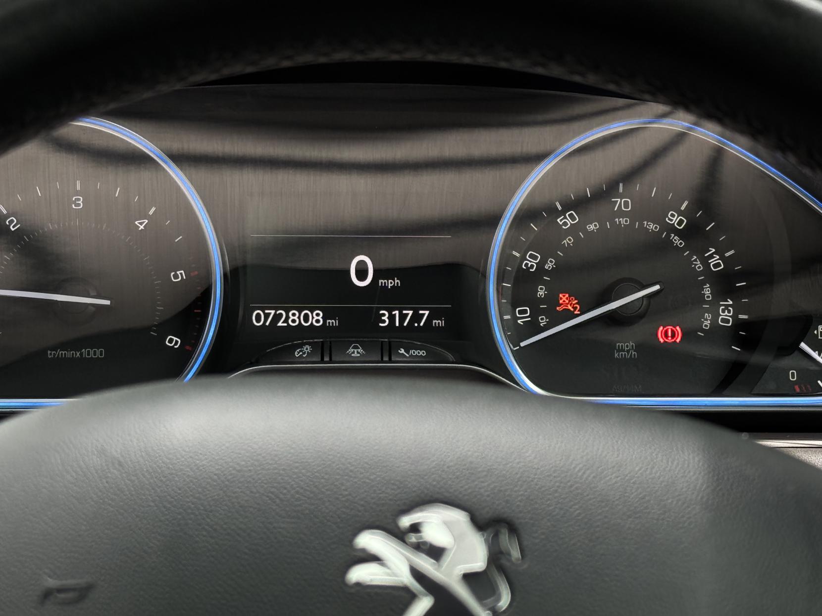 Peugeot 2008 1.6 e-HDi Feline SUV 5dr Diesel Manual Euro 5 (s/s) (Calima) (92 ps)