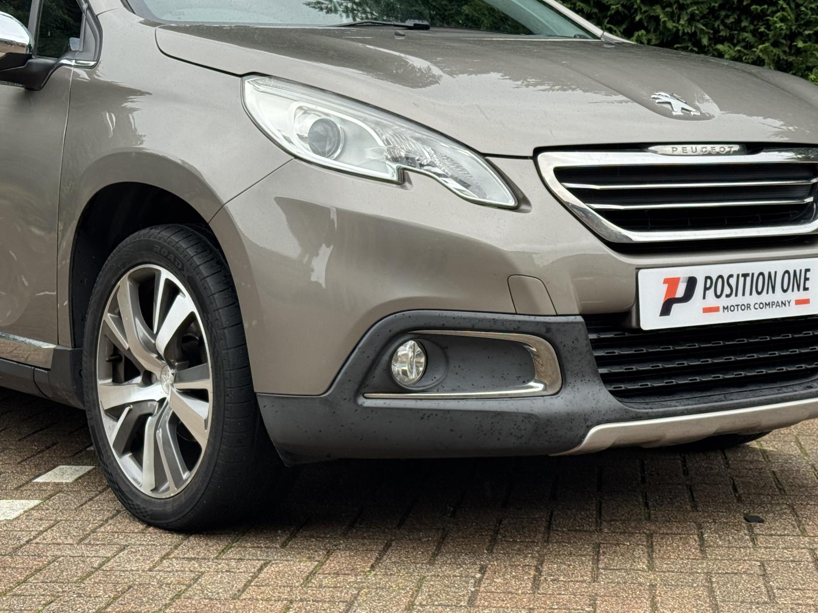 Peugeot 2008 1.6 e-HDi Feline SUV 5dr Diesel Manual Euro 5 (s/s) (Calima) (92 ps)