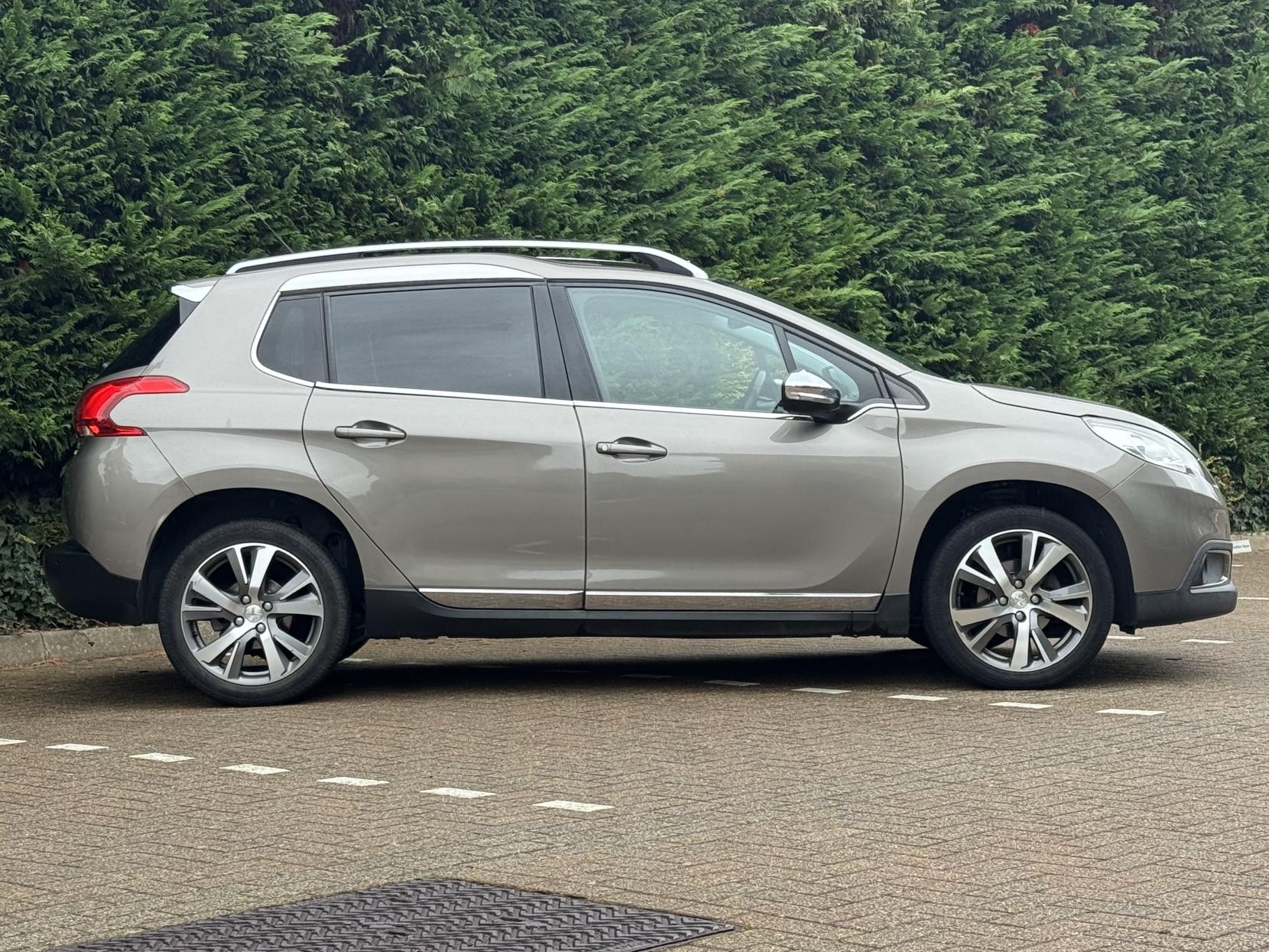 Peugeot 2008 1.6 e-HDi Feline SUV 5dr Diesel Manual Euro 5 (s/s) (Calima) (92 ps)