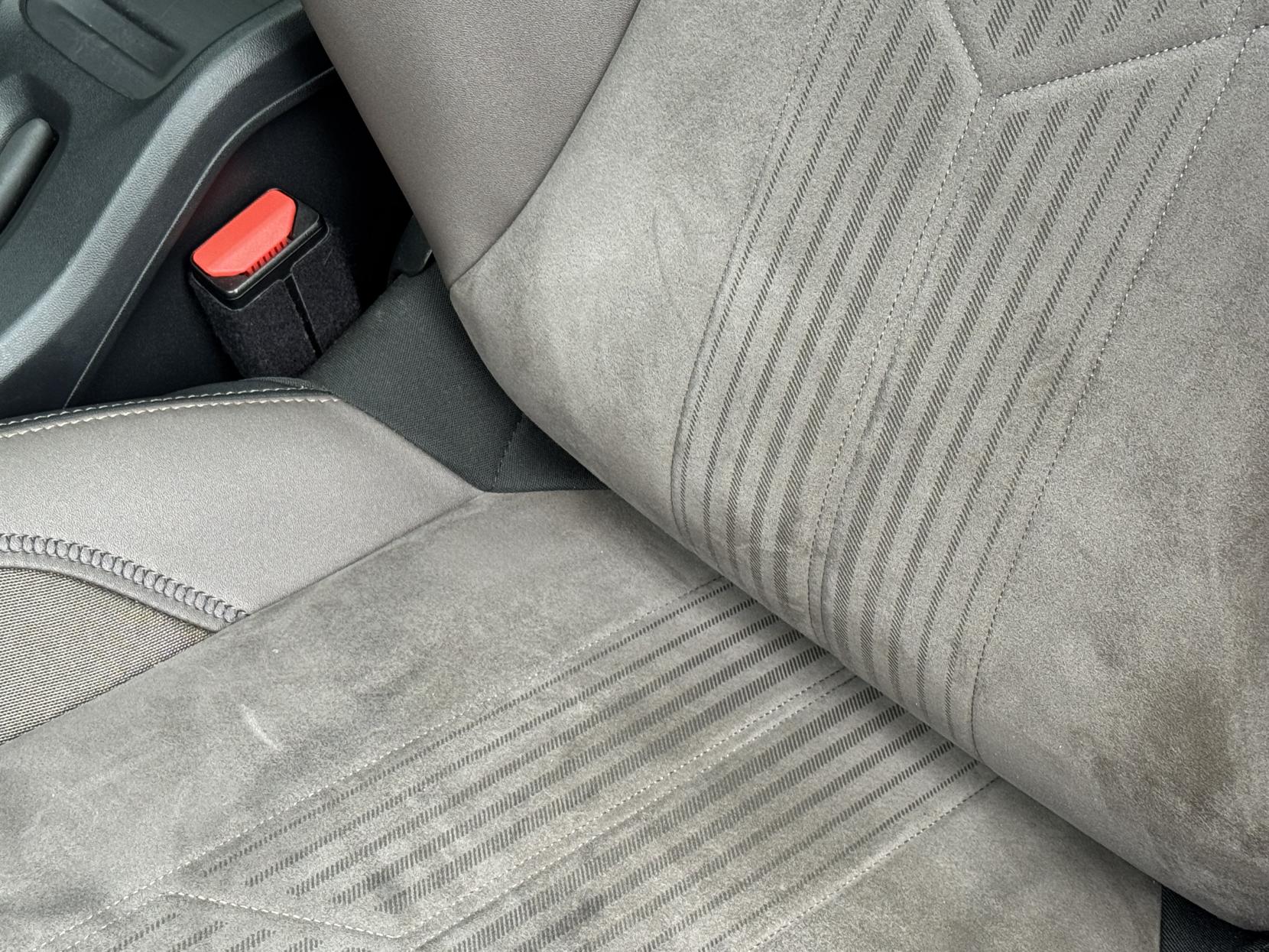 Peugeot 2008 1.6 e-HDi Feline SUV 5dr Diesel Manual Euro 5 (s/s) (Calima) (92 ps)