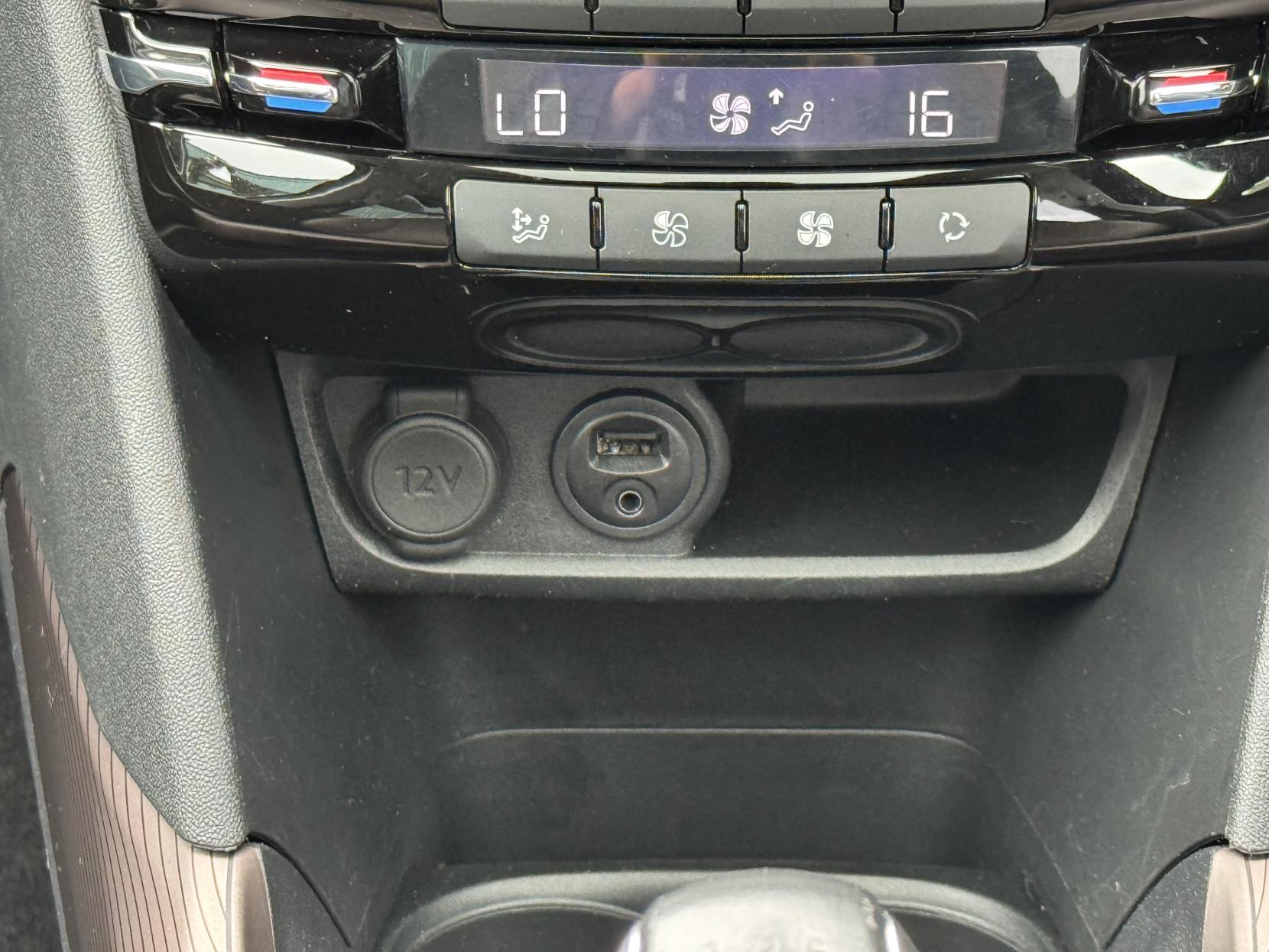 Peugeot 2008 1.6 e-HDi Feline SUV 5dr Diesel Manual Euro 5 (s/s) (Calima) (92 ps)