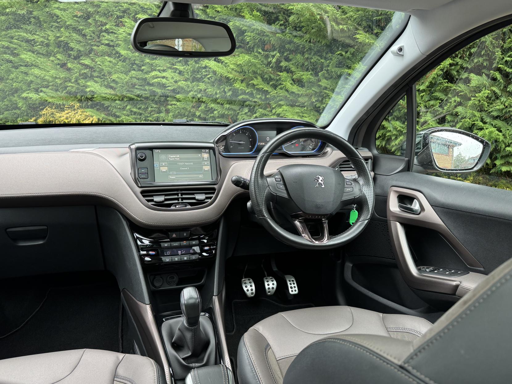 Peugeot 2008 1.6 e-HDi Feline SUV 5dr Diesel Manual Euro 5 (s/s) (Calima) (92 ps)