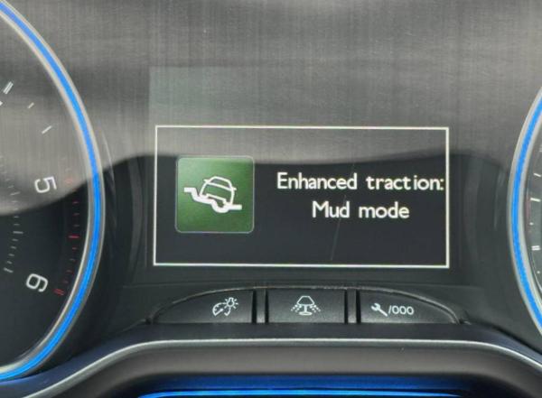 Peugeot 2008 1.6 e-HDi Feline SUV 5dr Diesel Manual Euro 5 (s/s) (Calima) (92 ps)