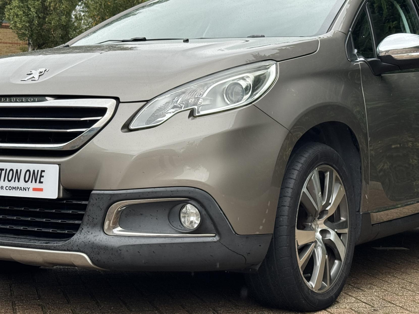 Peugeot 2008 1.6 e-HDi Feline SUV 5dr Diesel Manual Euro 5 (s/s) (Calima) (92 ps)